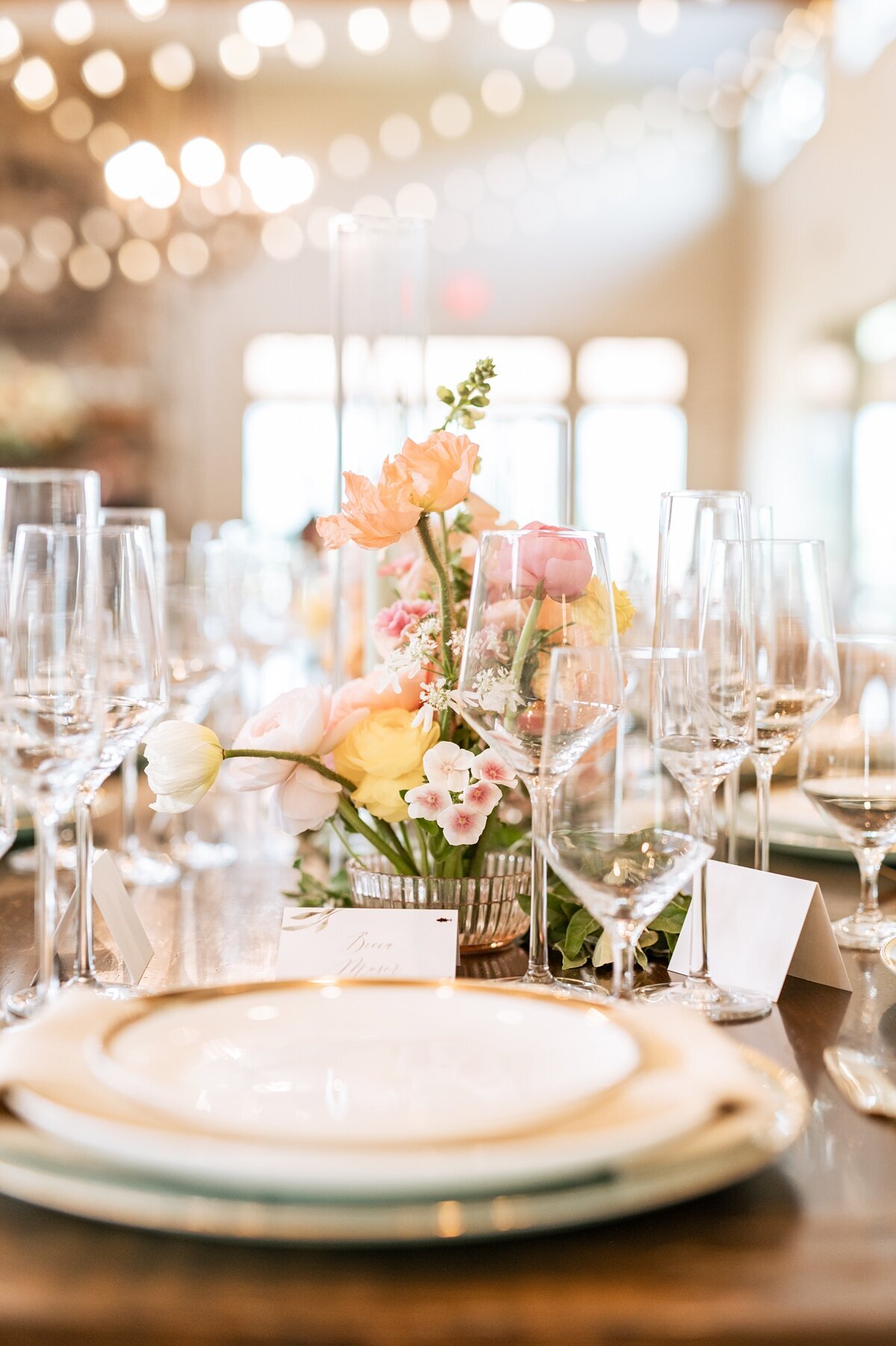 DSC_8412_Heather-Dodge-Photo-King-Family-Vineyard-Wedding-Florist-Gossamer-Floral-Designer