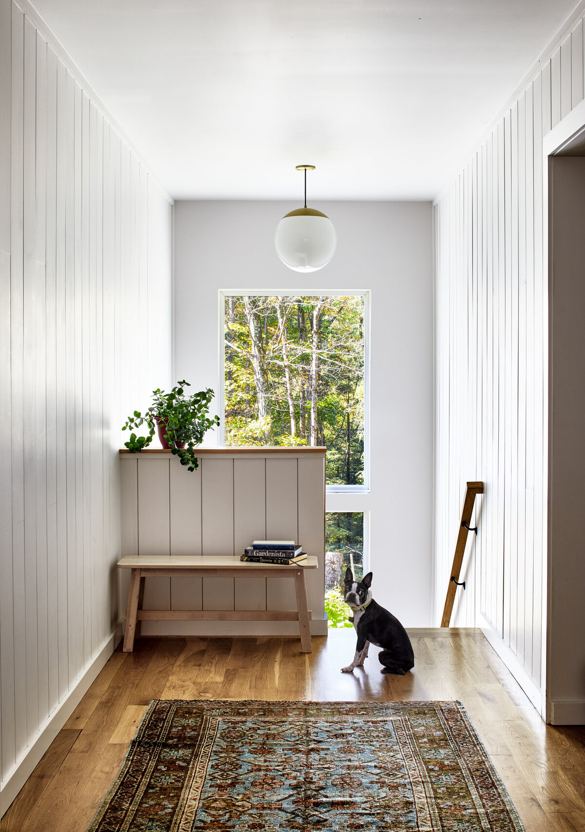 Catskills-Hallway-Sanabria