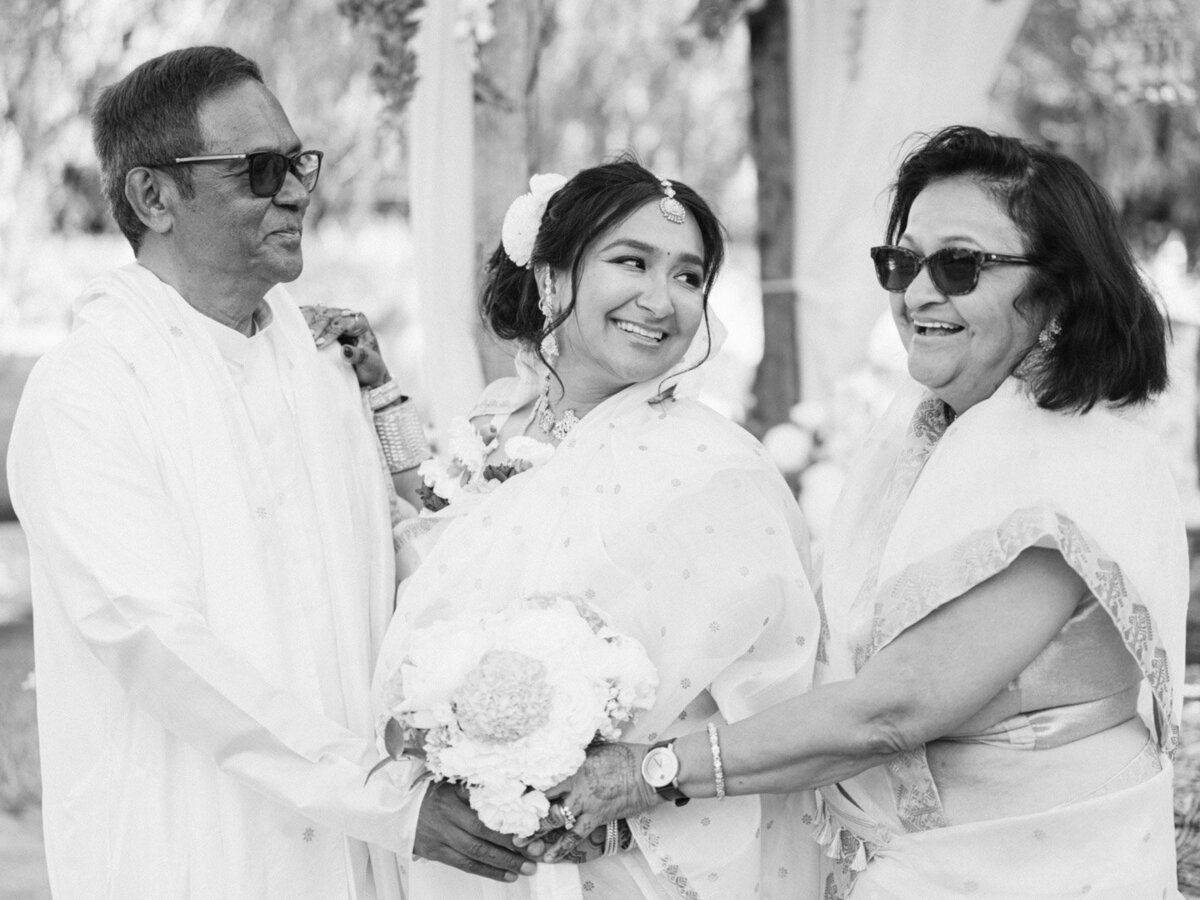 A breathtaking Destination Wedding , where Junmi and Chris exchanged vows against the backdrop of the Vineyard Captured with a timeless, editorial eye by Michael Asmussen, an internationally recognized destination wedding photographer specializing in luxury celebrations. Explore more of Michael’s work in Palm Springs, Los Angeles, Japan, Las Vegas, Seoul and beyond.