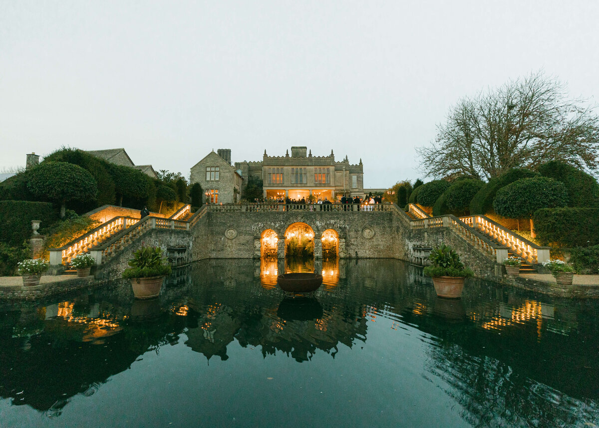 chloe-lowe-wedding-euridge-manor-cotswolds-lost-orangery-terrace