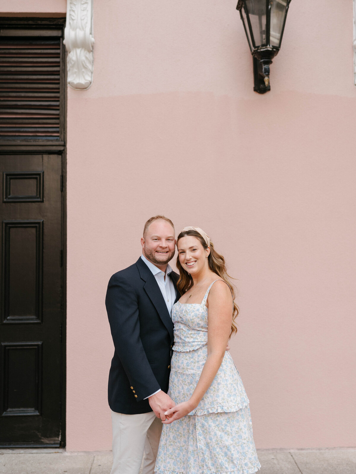 downtown-charleston-engagement-session-meg-andrew-003