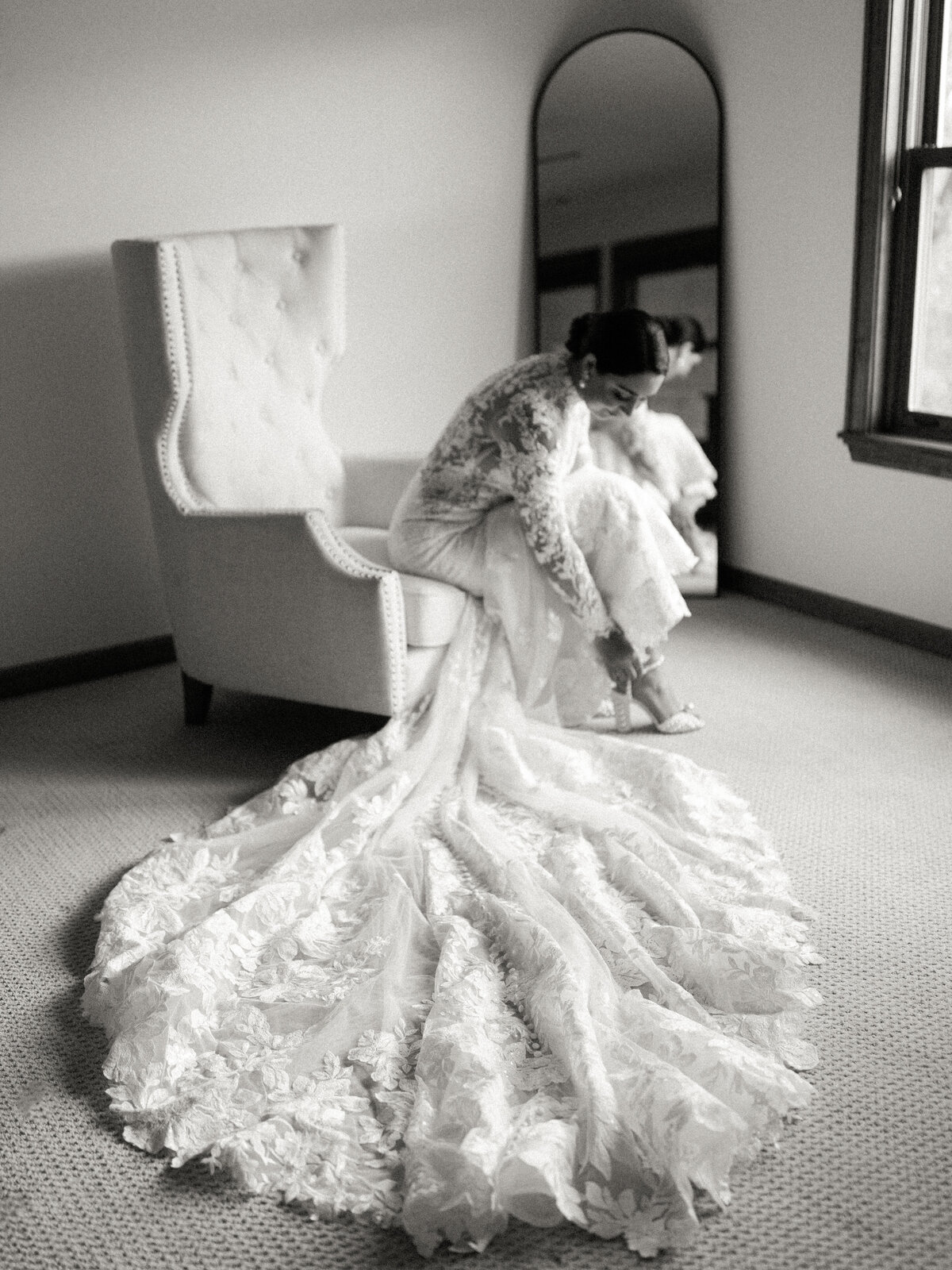 Daniel & Jamie - Bride Getting Ready - Lonesome Valley, Sapphire, North Carolina - Chrissy O'Neill & Co. - South Florida Wedding Photographer-243
