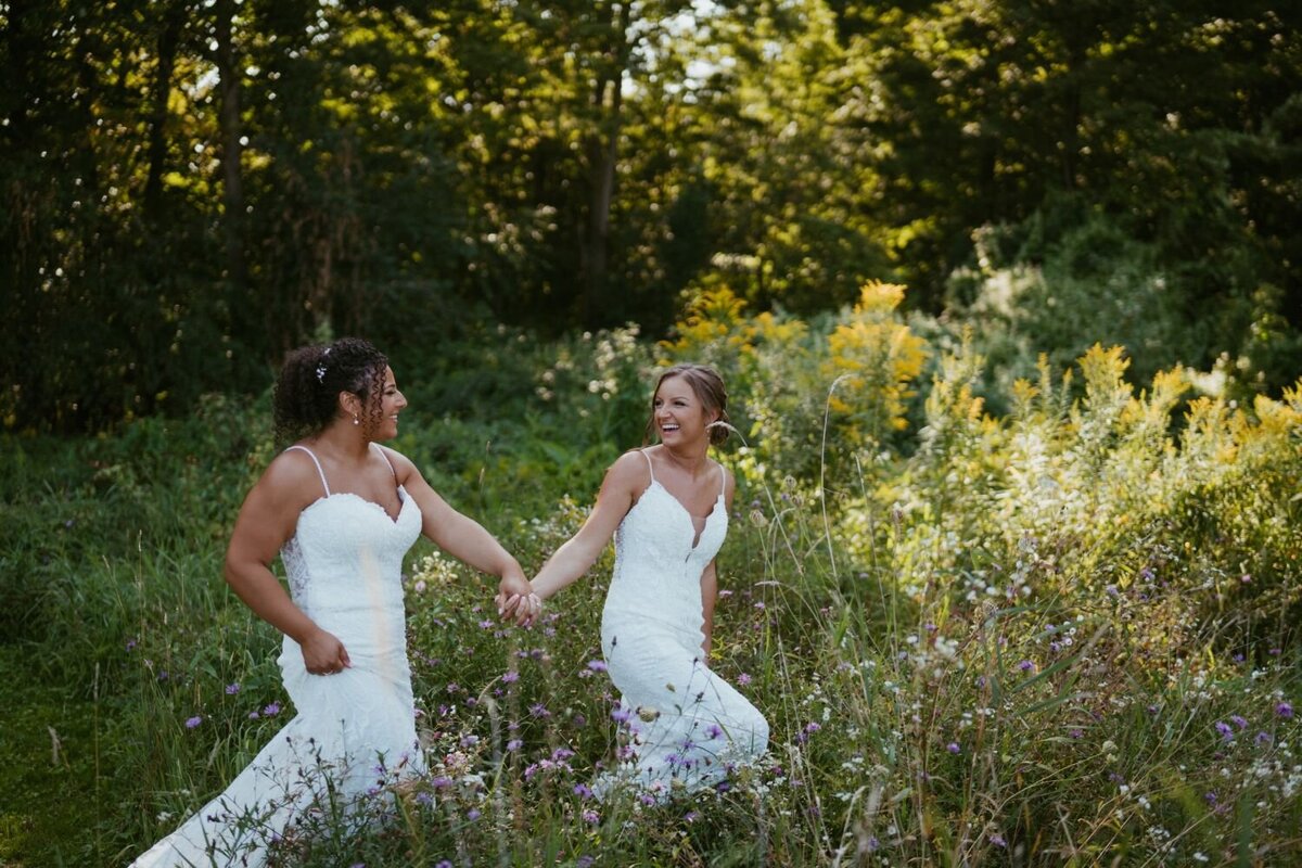 outdoor-same-sex-wedding-20