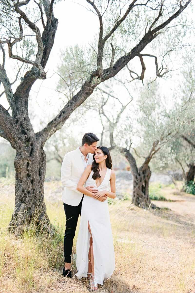Engagement 1200px-1080