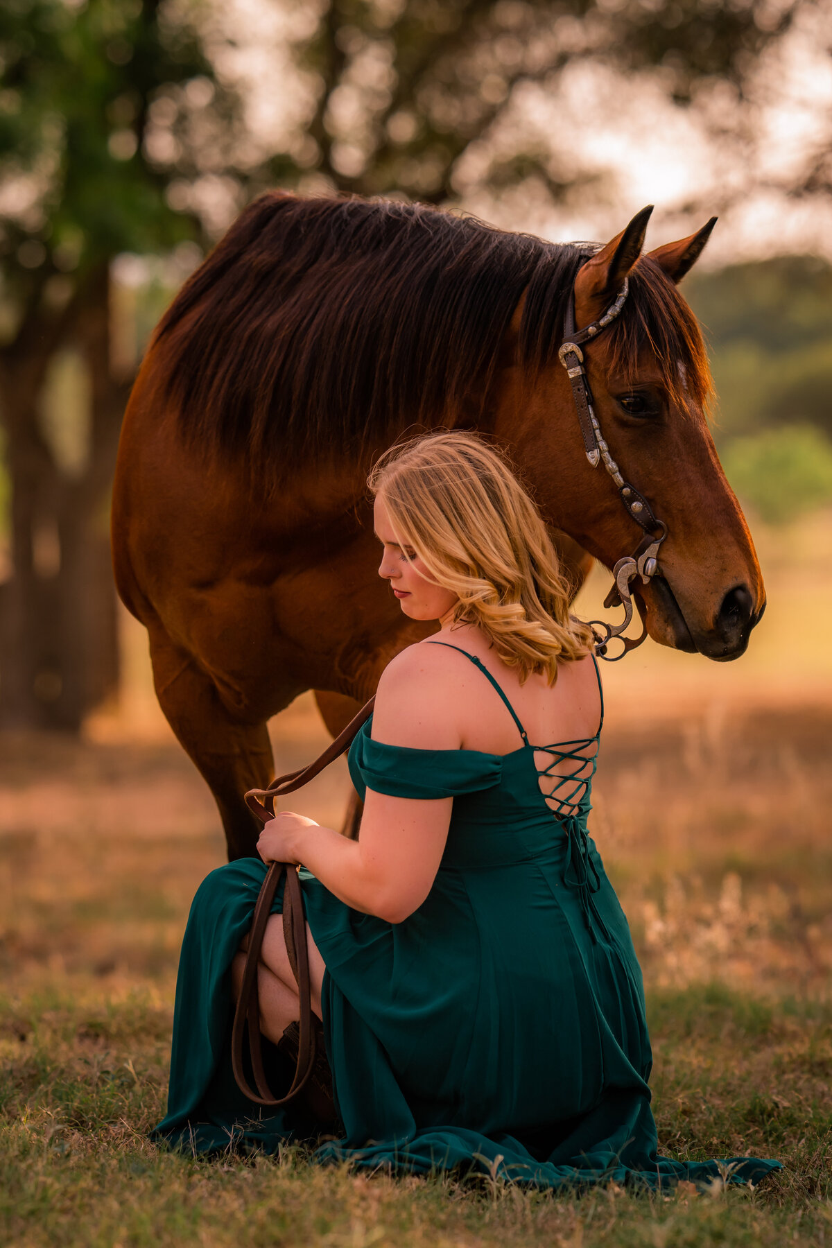Photographer based in the Texas Hill Country specializing in Weddings, Equine, Senior Graduates and more