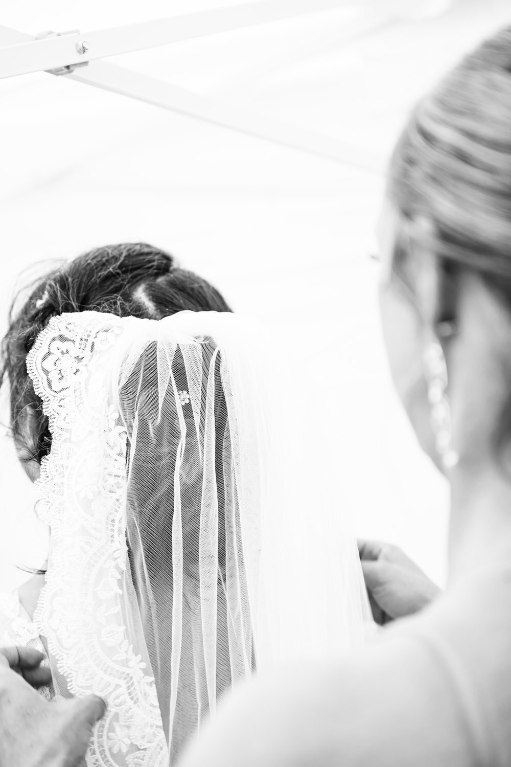 straightening bridal veil