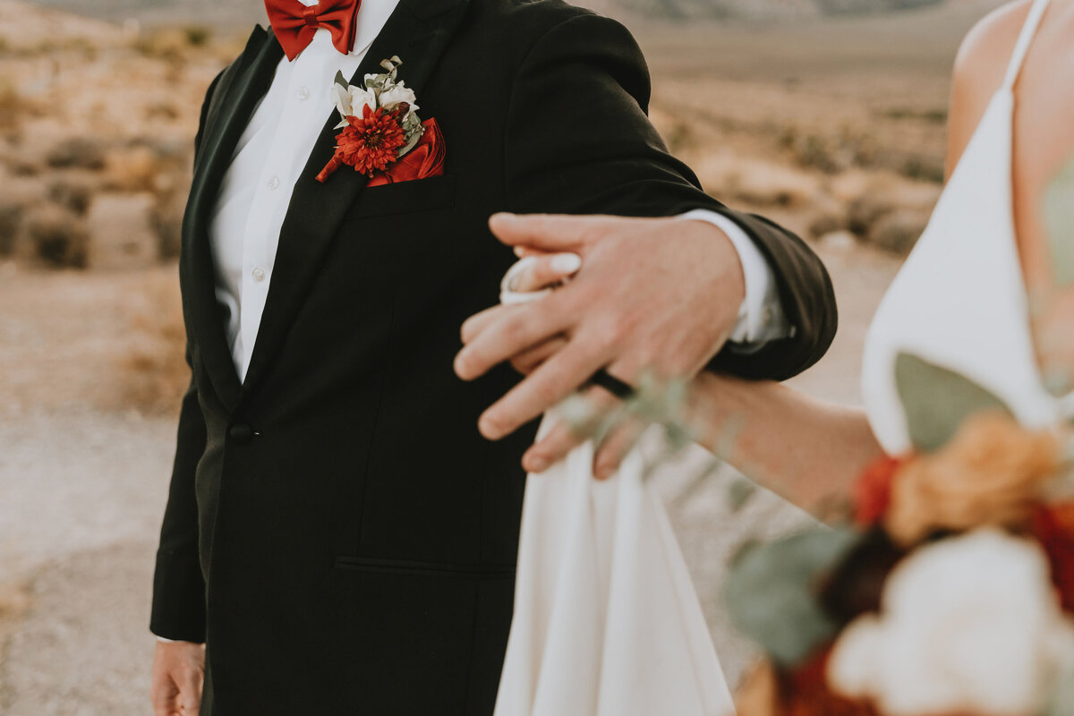 destination micro wedding photographer109