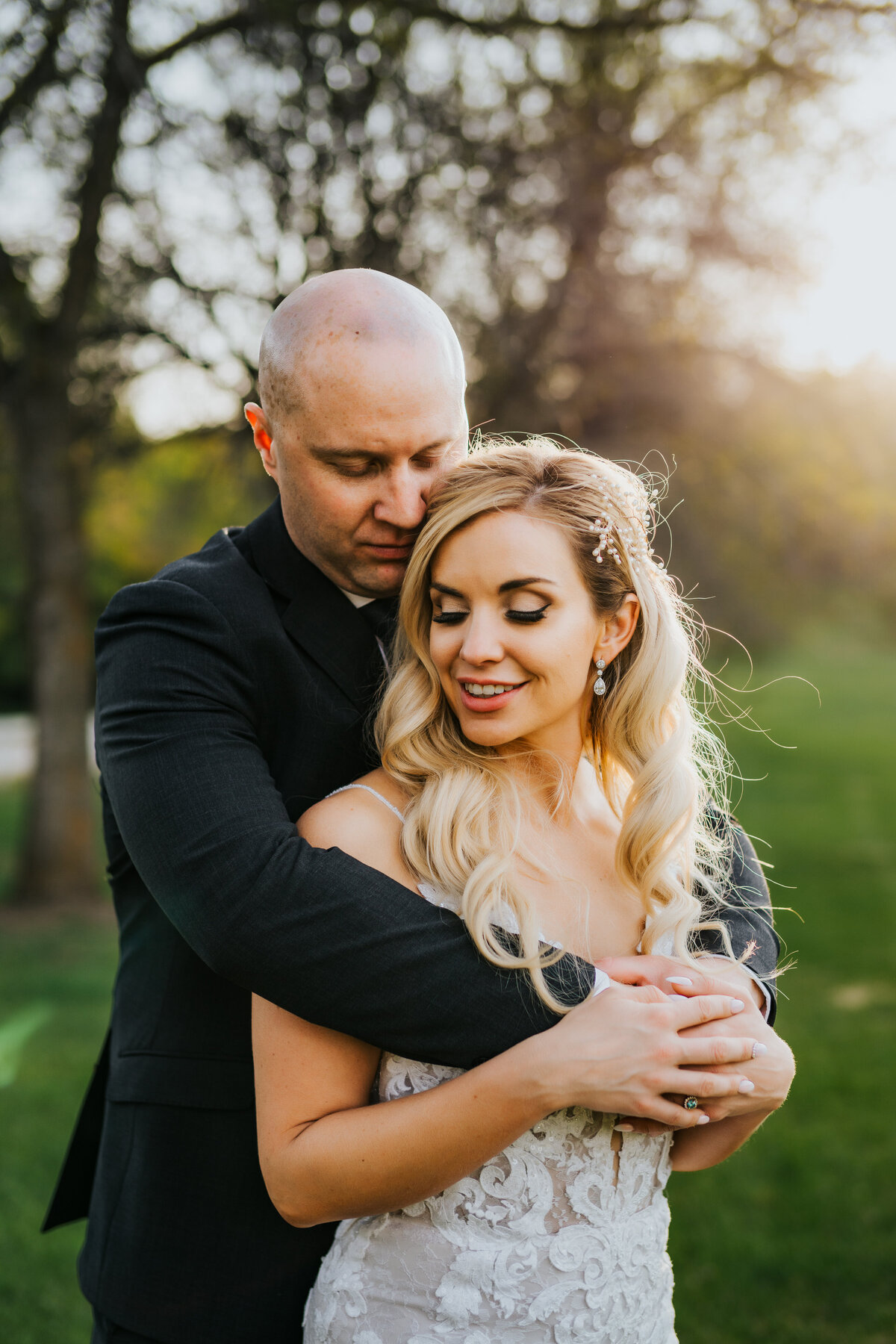 E&M Wed (689)