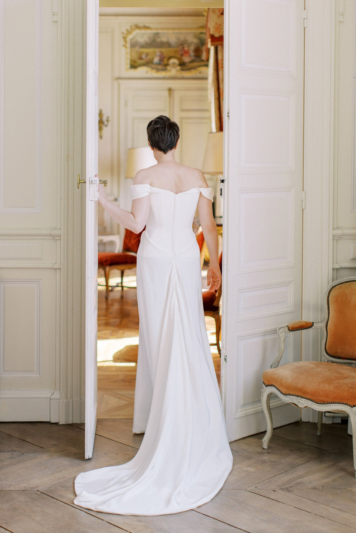 Maïlys Fortune Photography Husband Wife Wedding Weddings Photography France Switzerland Italy Timeless Dreamy Imagery Bilingual French English Destination Weddings Destination Wedding Provence French Riviera Paris Lake Como Tuscany75