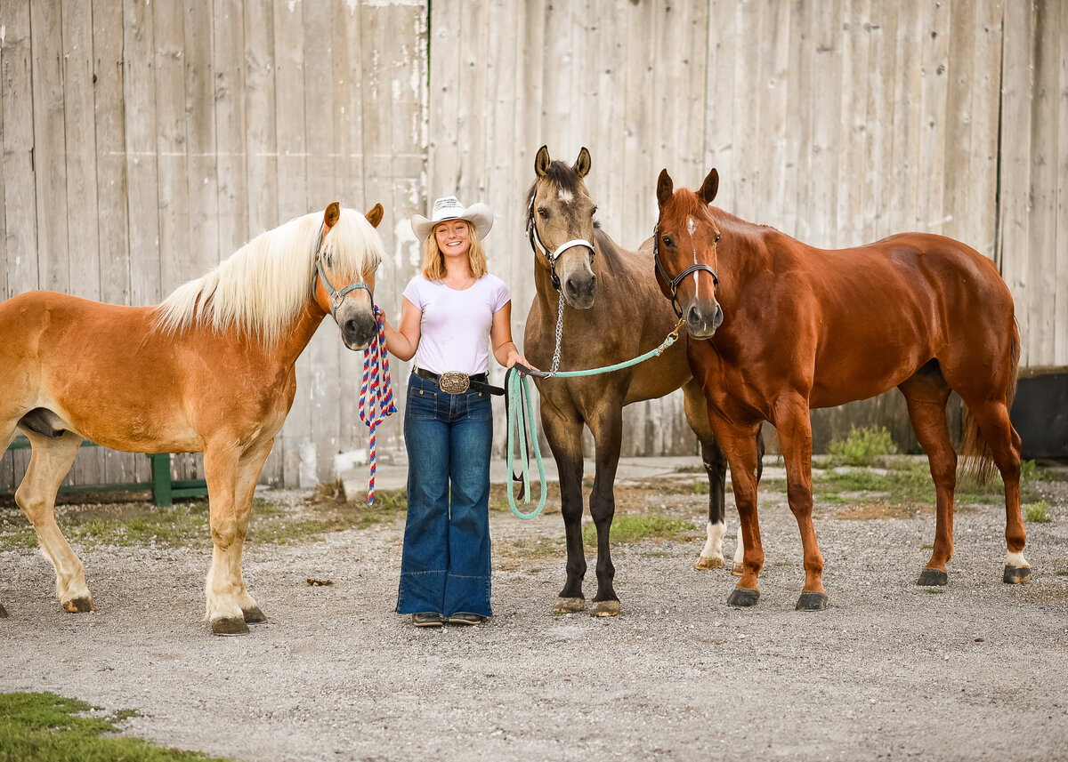 MKVPhotography_Samantha&Horses-108