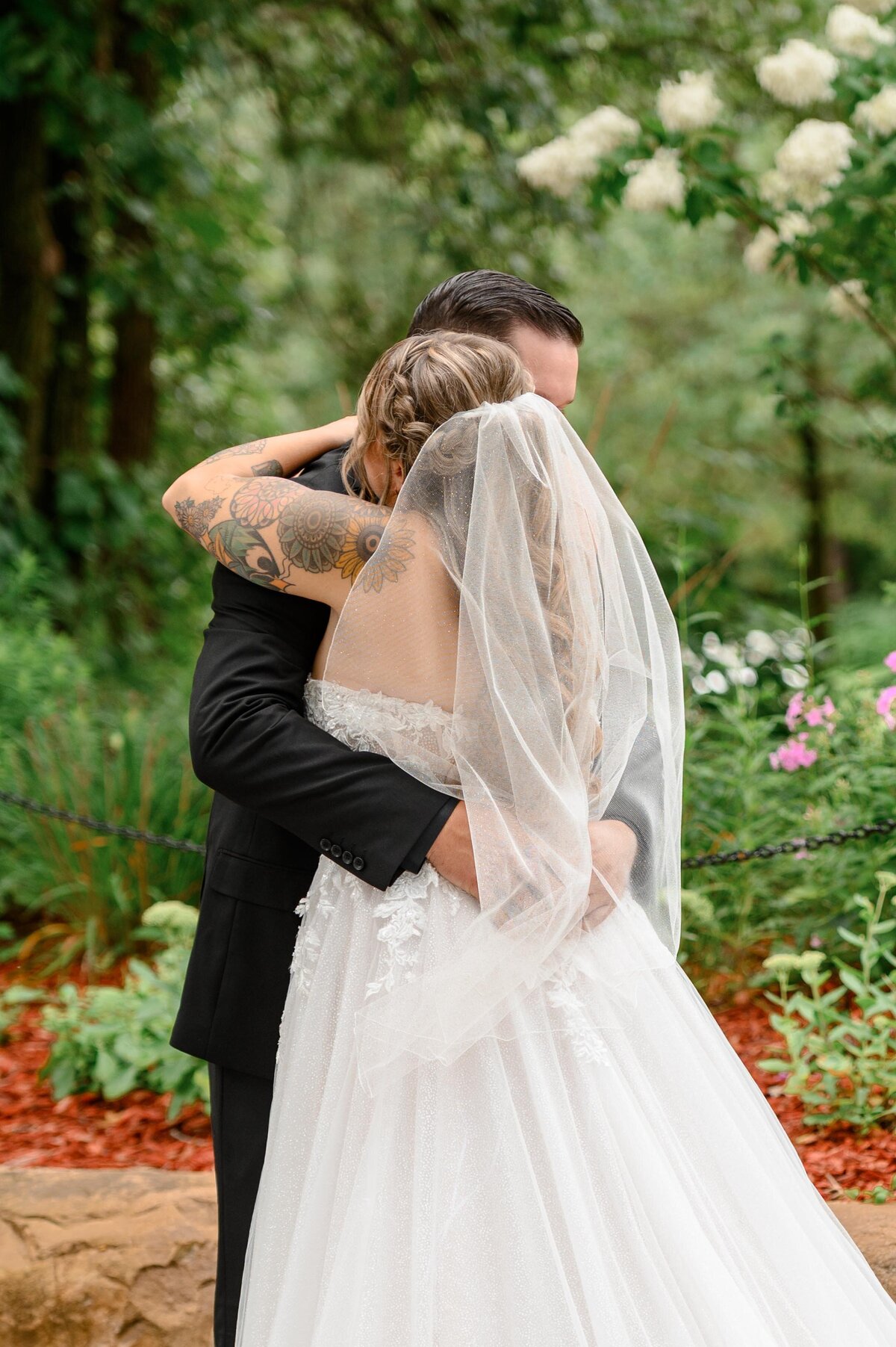 269-Shanda-Matt-Wedding-Photographer-St-Cloud-Brainerd-MN-MindiJenningsPhotography