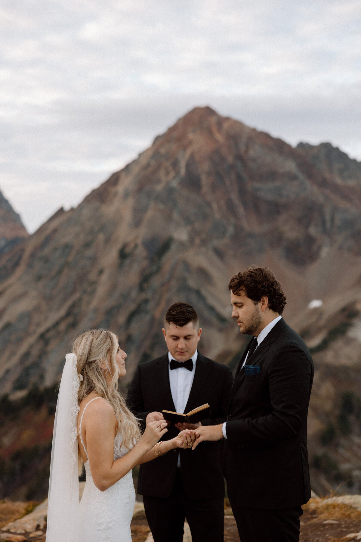 north-cascades-elopement-photographer-cara-marie-photography-64