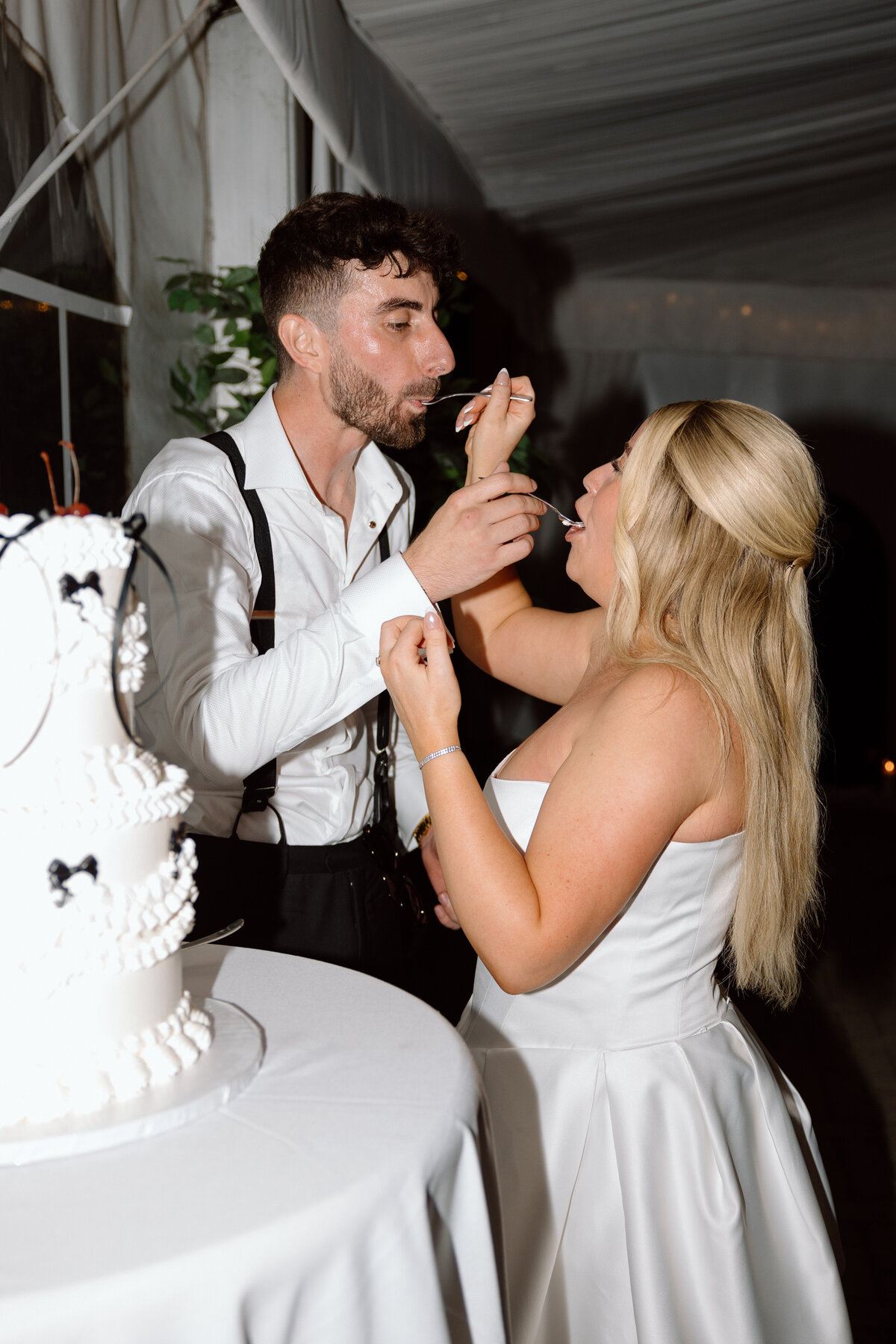 Sara & Joni Wedding Samples-204