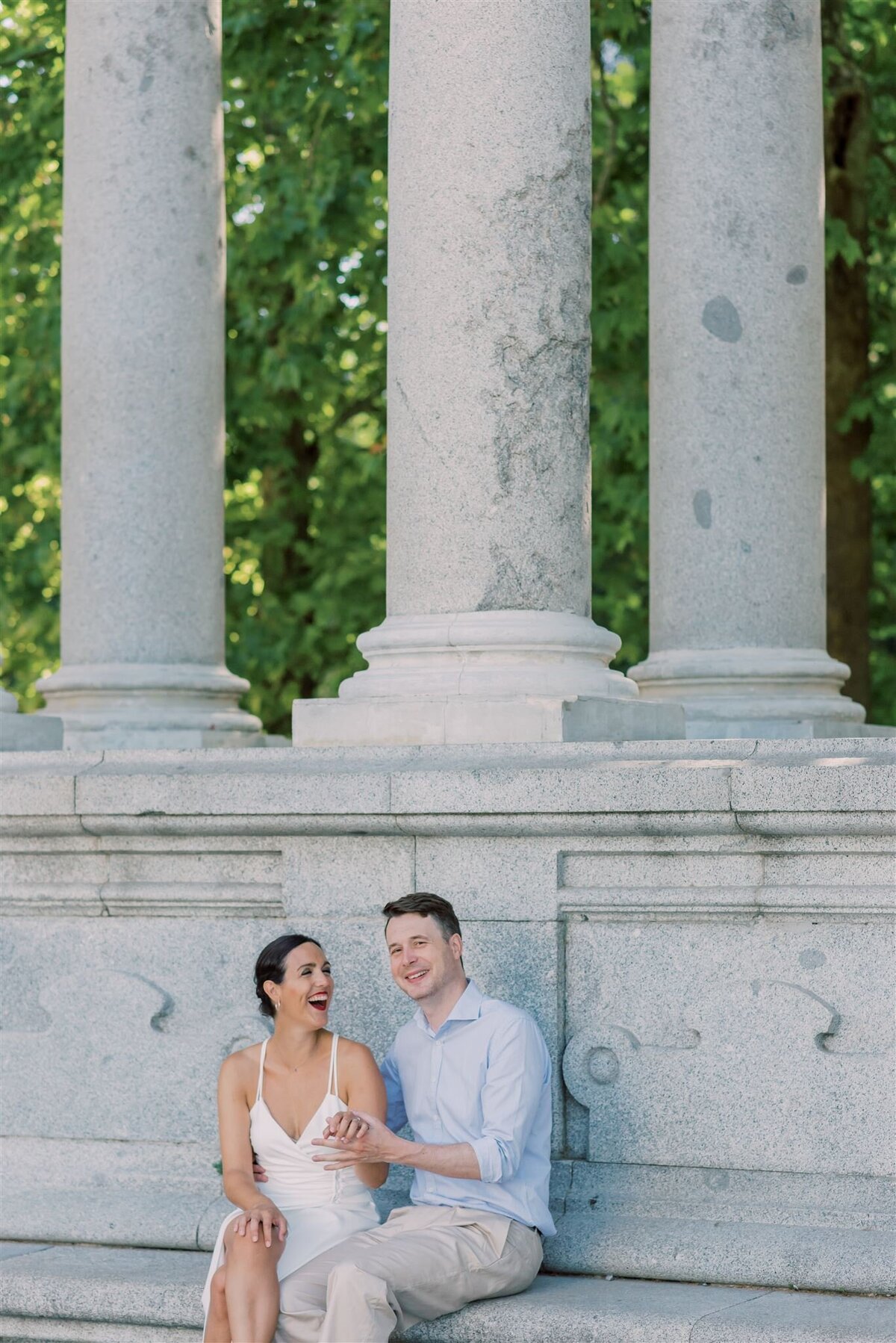 Destination Wedding Photographer Madrid and Stockholm helloalora Anna Lundgren elopement wedding portraits in El Retiro Park in Madrid