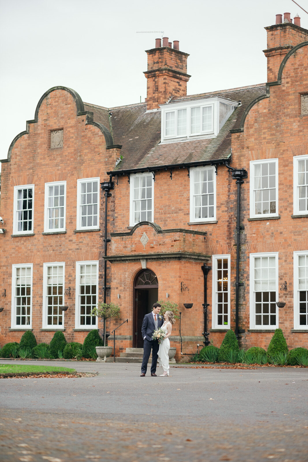 Kelham Country Manor House Wedding Photographer - Stunning Nottingham Venue-117