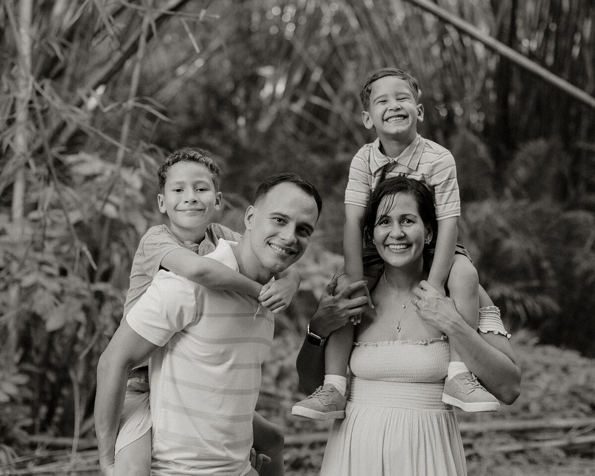 marquez-family-23