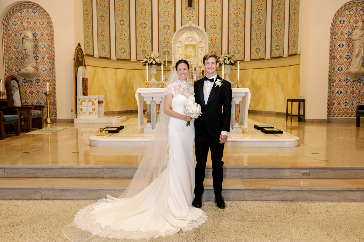 Adele-Hayden-Martha-Real-Wedding-Submission-Emily-Nicole-Photo-73