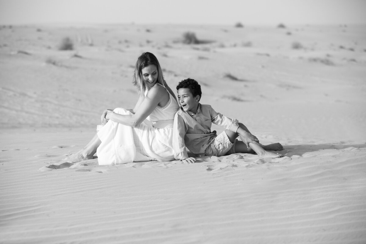 _T4A2701_b&w