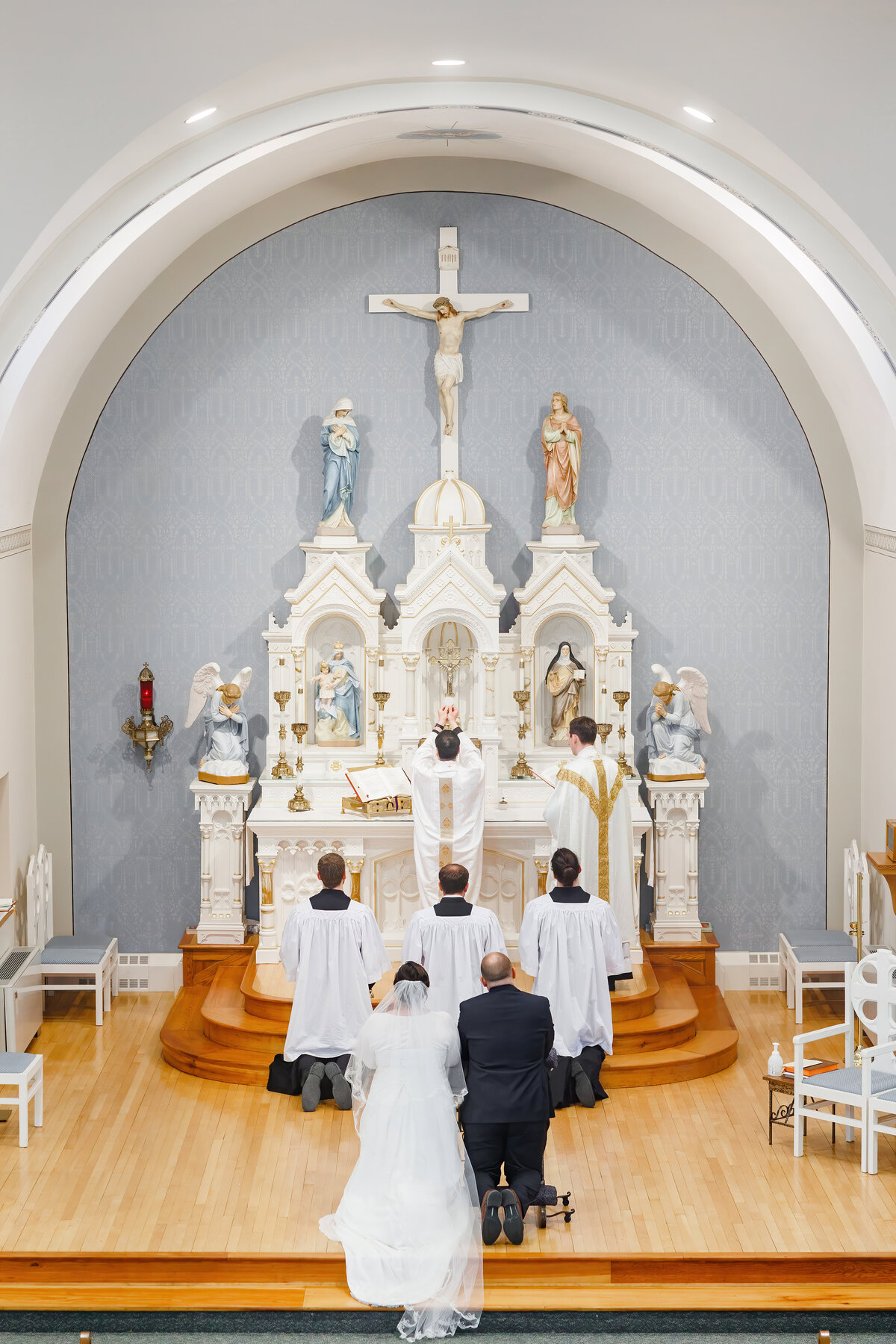 Saint-Teresa-Mapleton-Minnesota-Catholic-Wedding1