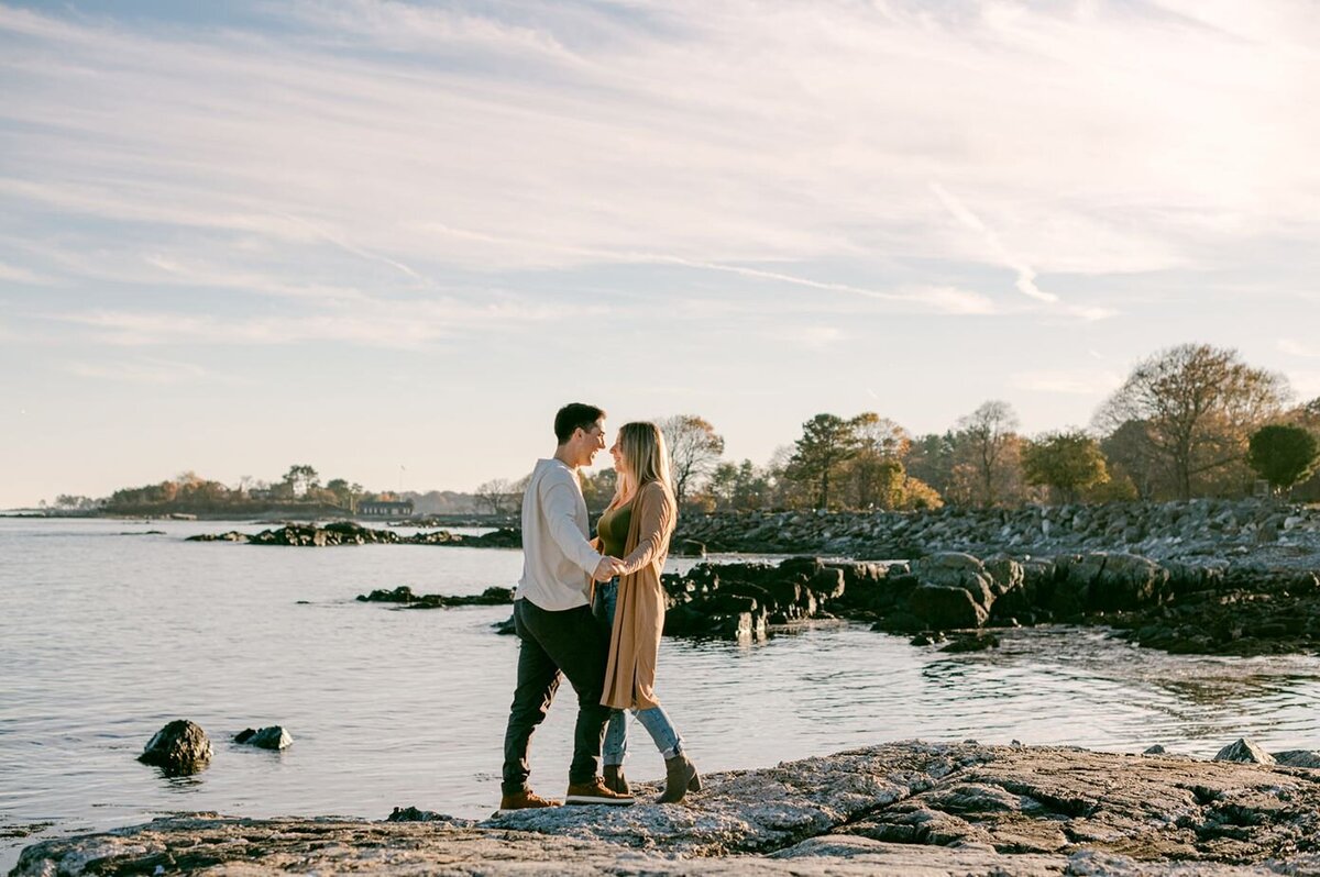 bella-luce-by-michelle-andrea-new-england-photographer-engagement-matt-kathleen-1