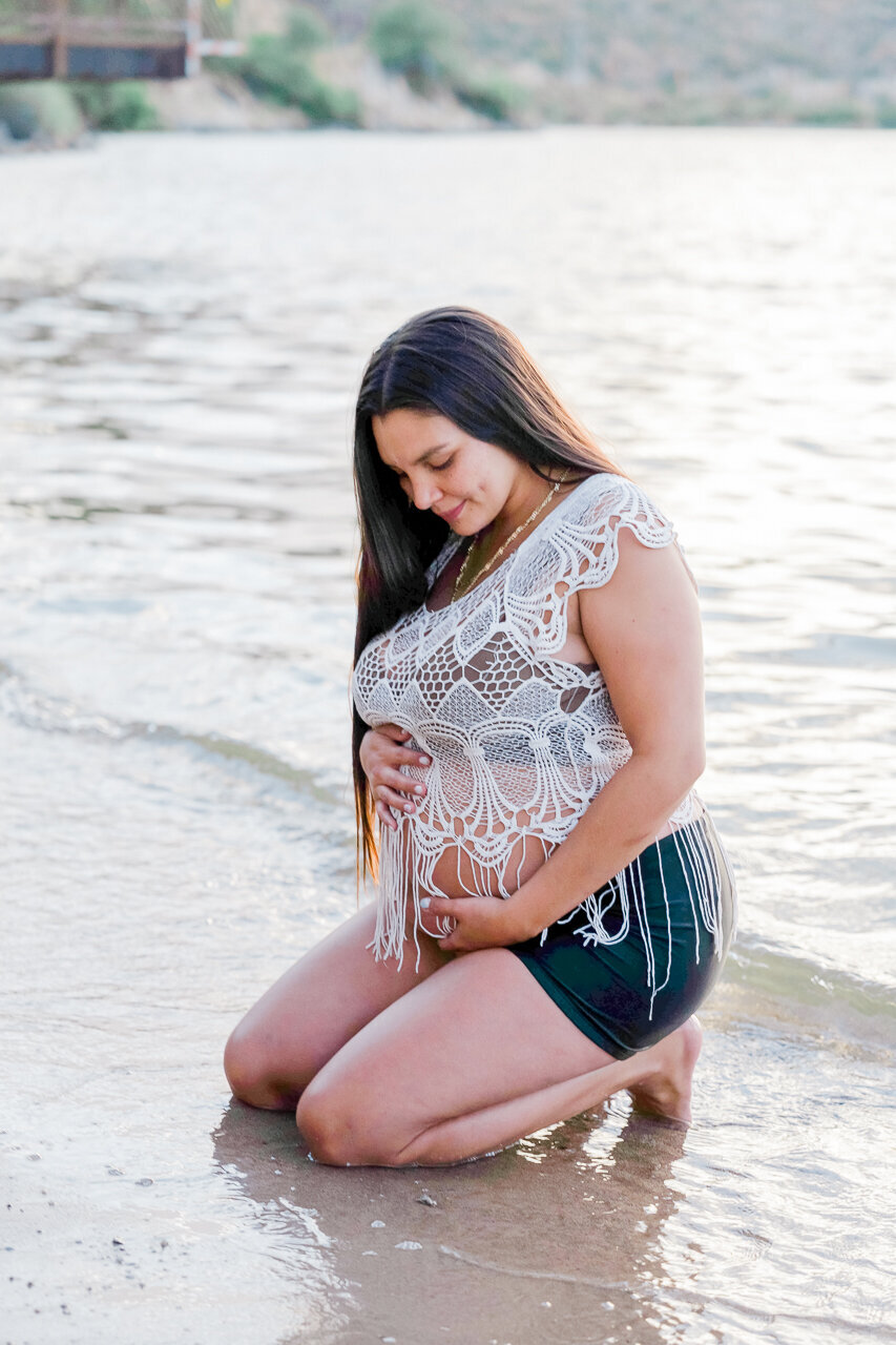 Gilbert-Arizona-Couples-photographer-makayla-gabrielle-31