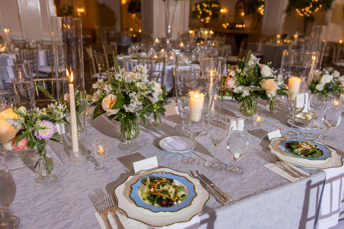 candlelit-dinner-capital-city-club-wedding