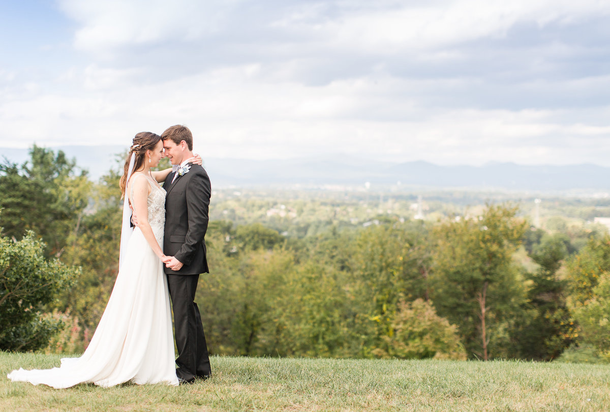 Roanoke Wedding Photographer Elizabeth Hill Photography-2