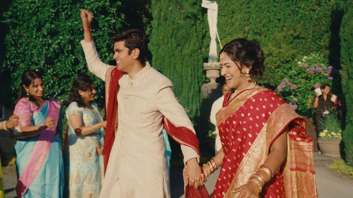 Indian-Wedding-Videographer-Soumita-and-Tarang-Chateau-Lil-18