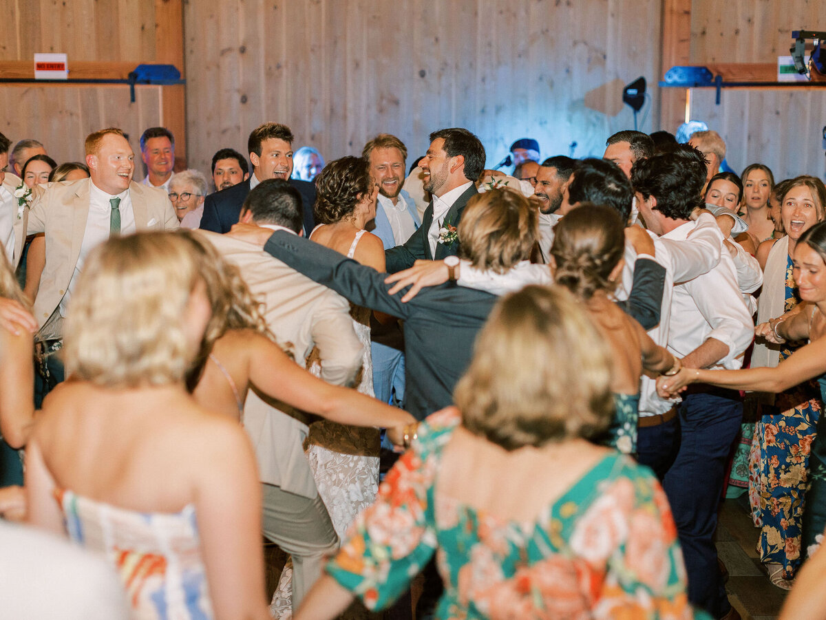 EmilyandZekeweddinghighlightEsraYPhotography-160