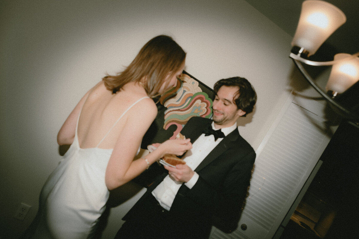 modern-ottawa-elopement-october-528