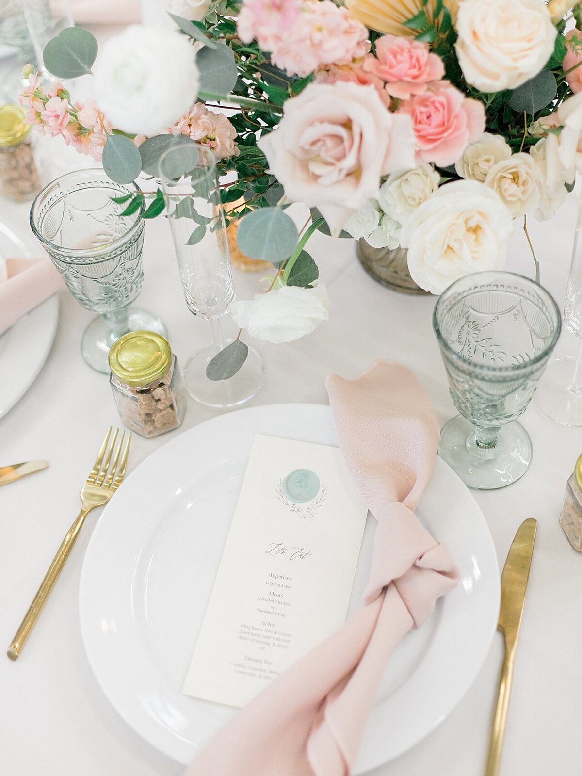 Emerald grace floral design wedding with Lauren Westra photography almond orchard bride and groom soft blush color palette central california weddings_2499