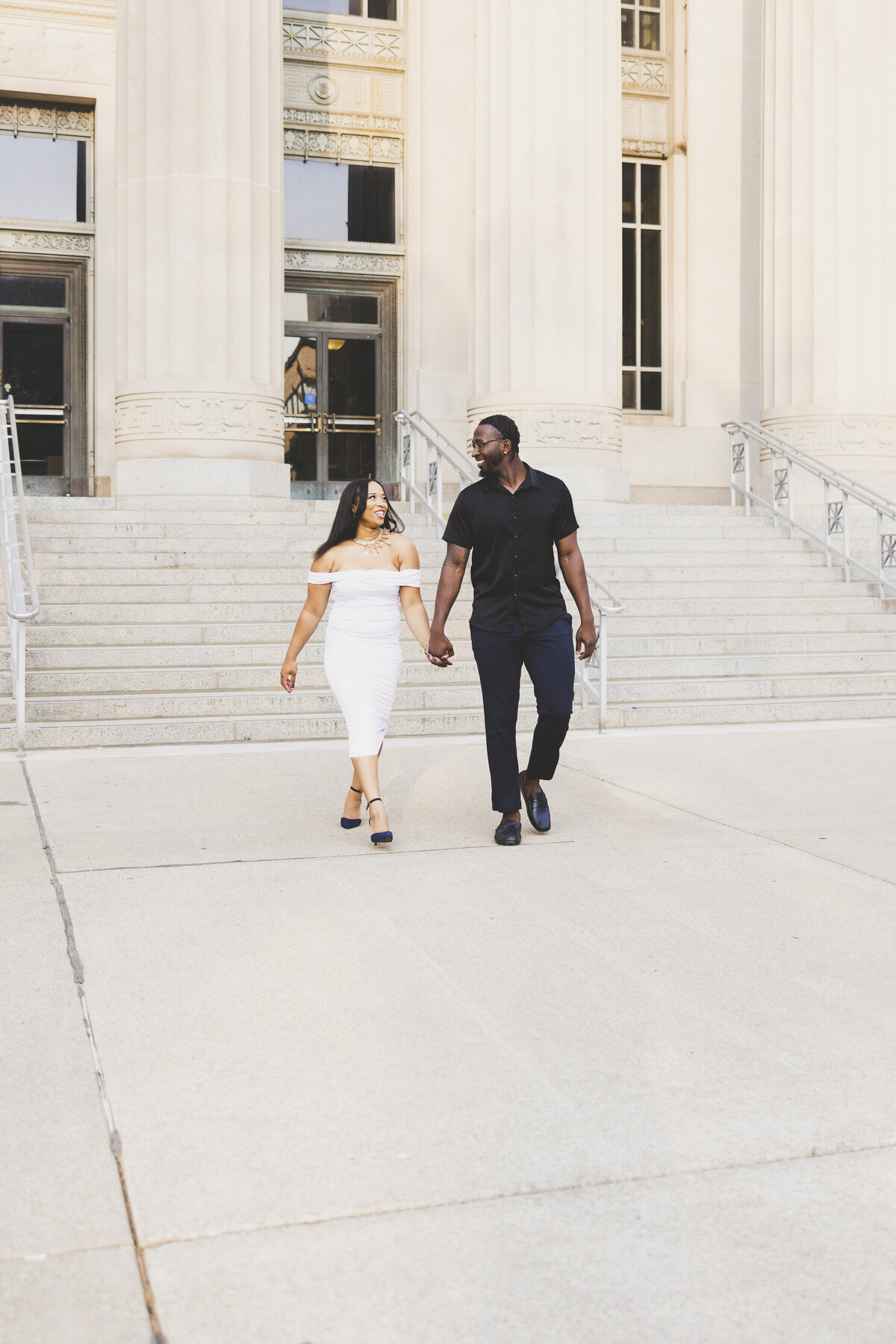 Chic engagement, Ann Arbor MI - https://methodandmatte.com/