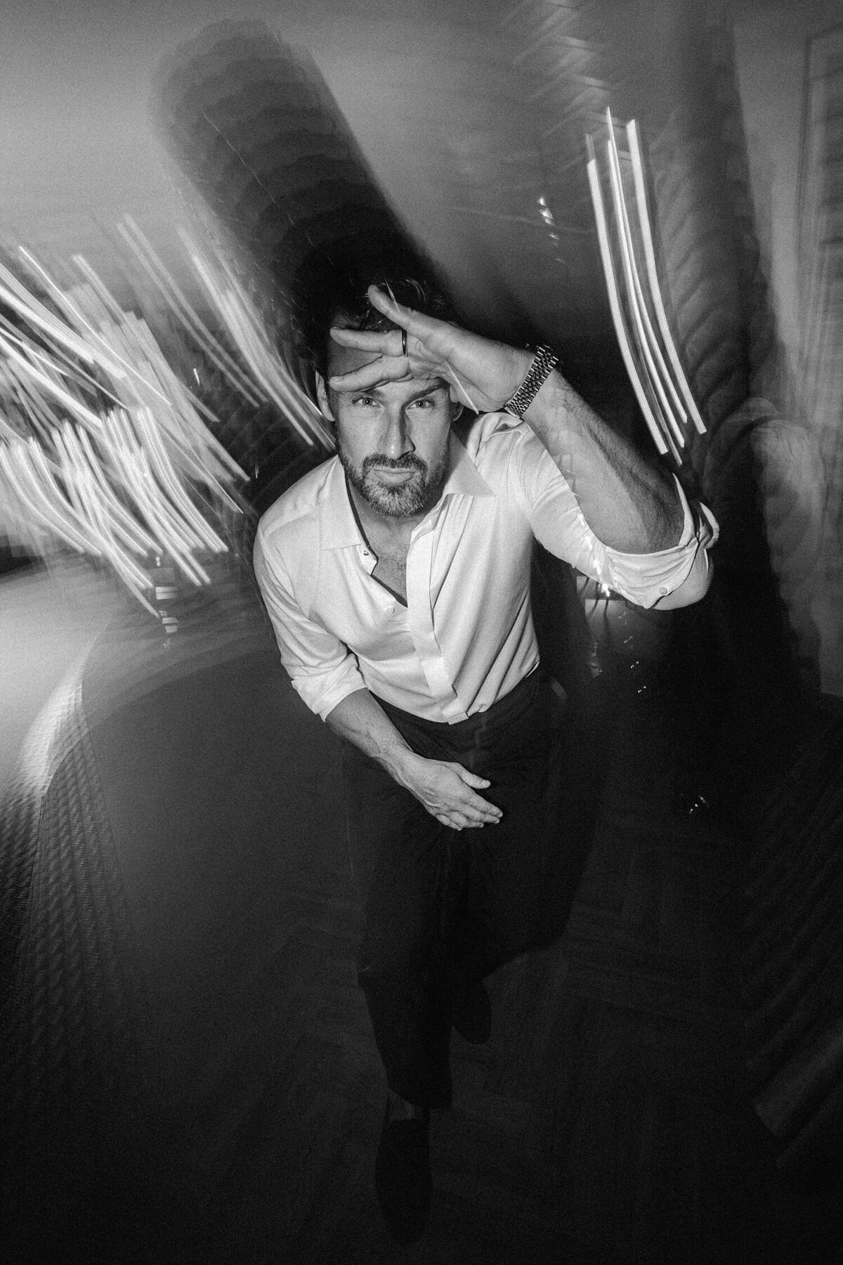 fashion-modern-candid-timeless-wedding-photographer-european-32