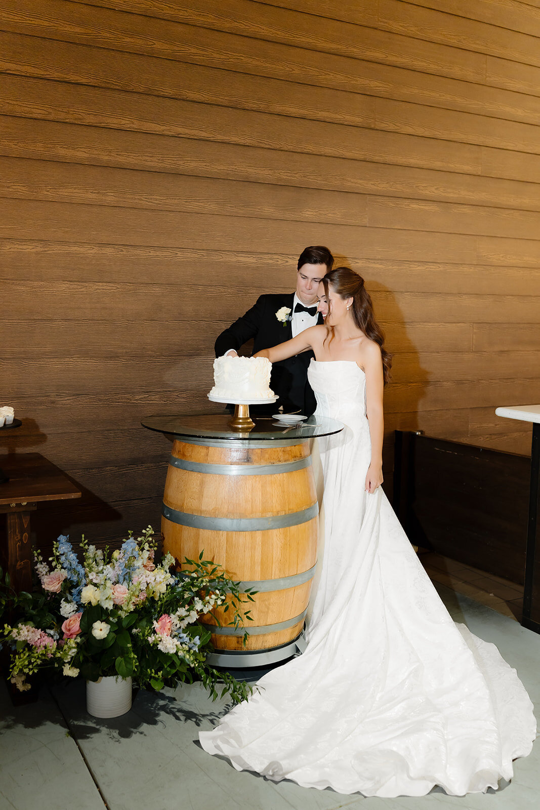 falkner winery wedding 200