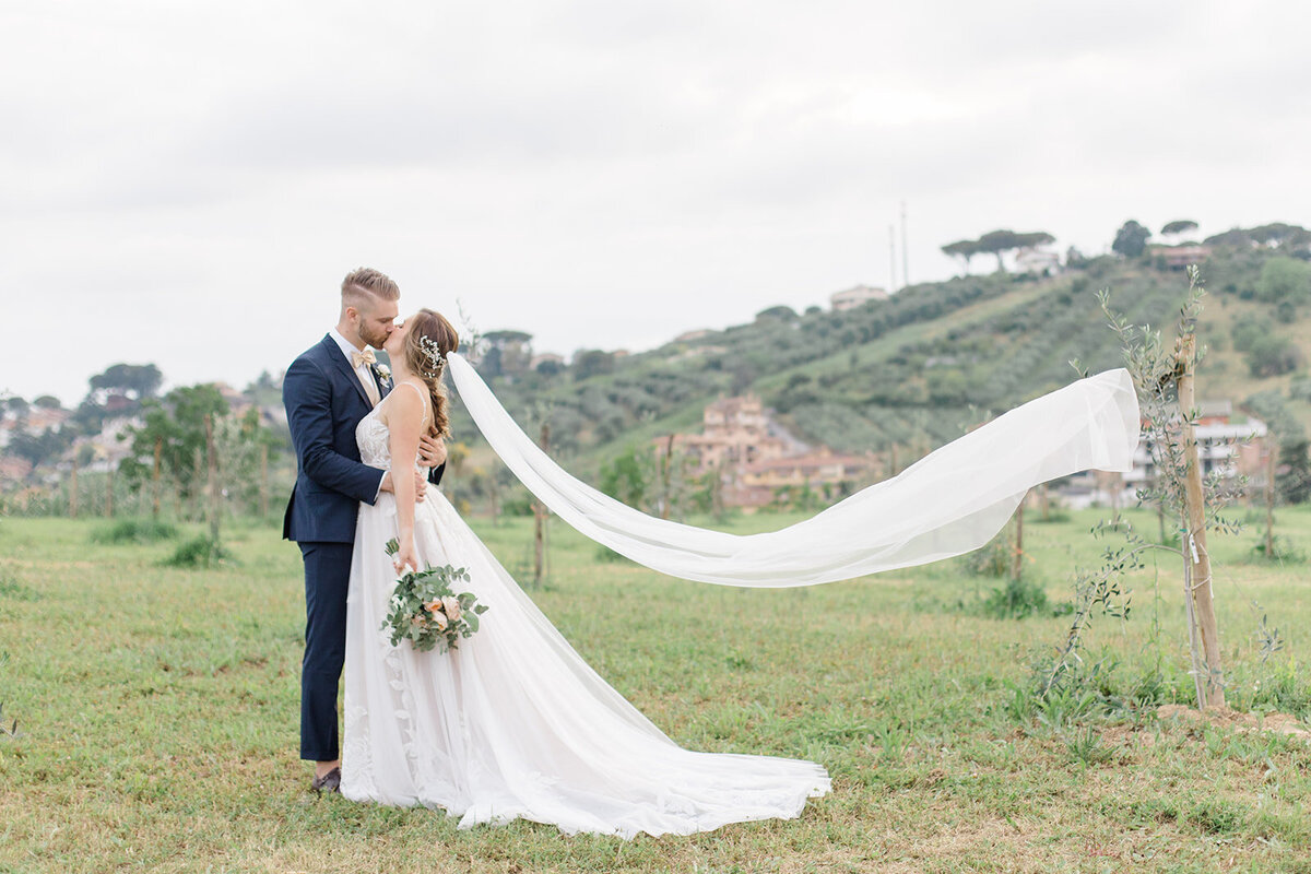 Rome_Italy_Wedding_BrittanyNavinPhotography-708