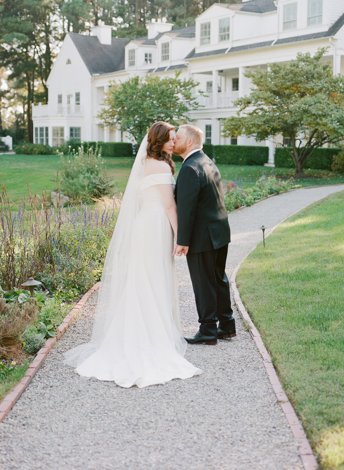 inn-at-perry-cabin-wedding-photos-28