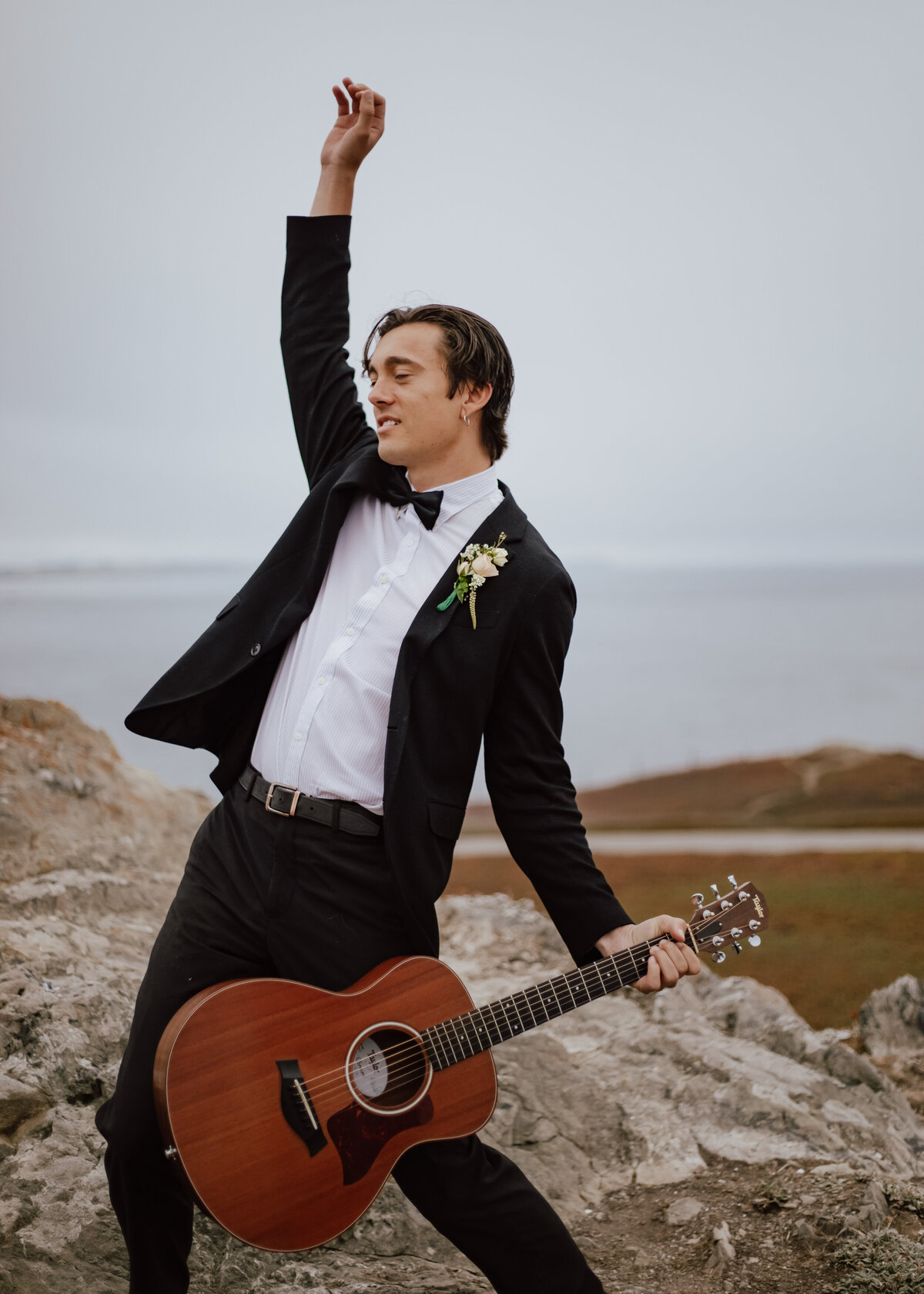 07312021_Chris+KaylaElopement_BodegaBayCA_AnjaJensenPhotography_69
