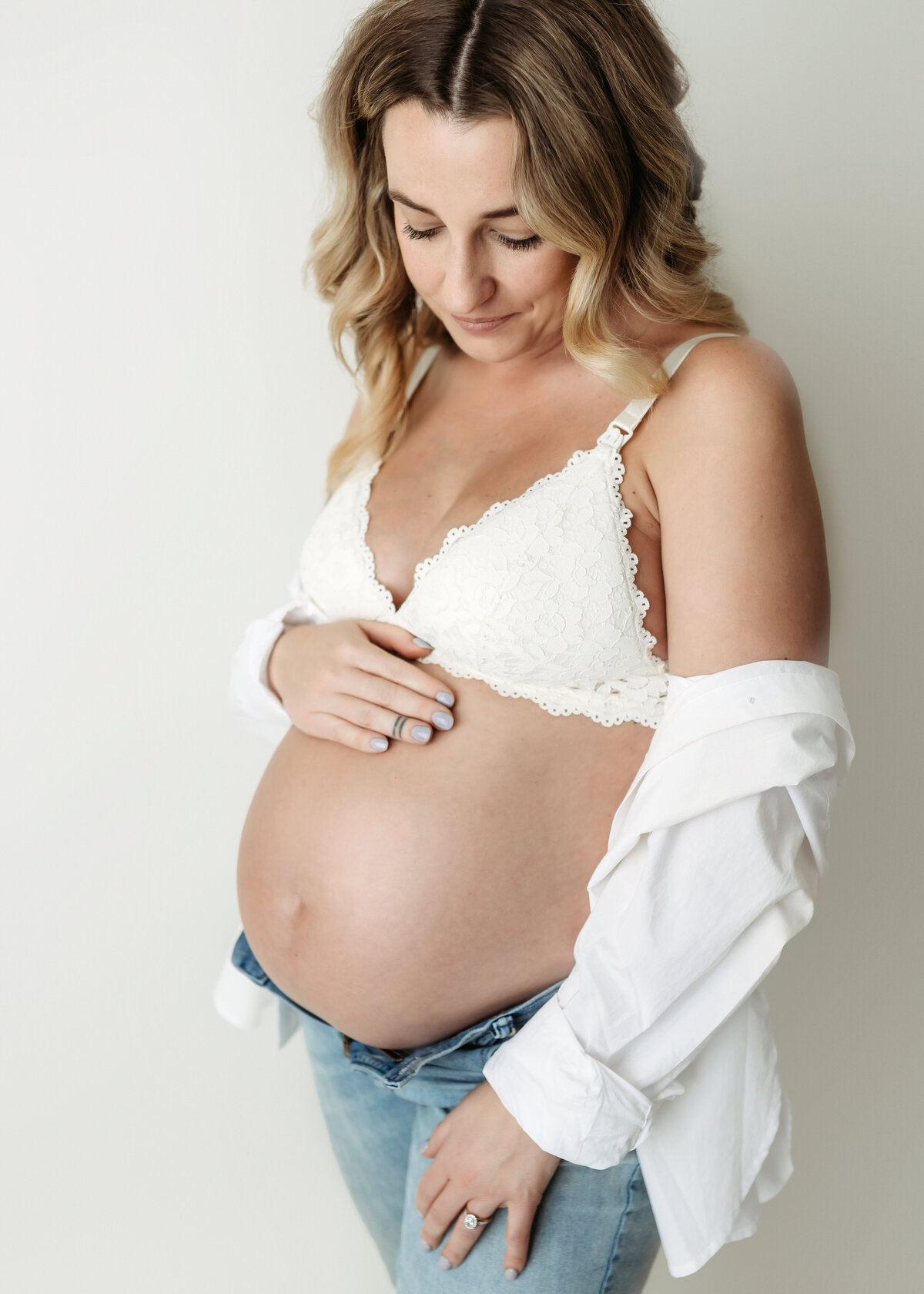 ArvadaPhotographyStudioPregnancyPicturesColorado