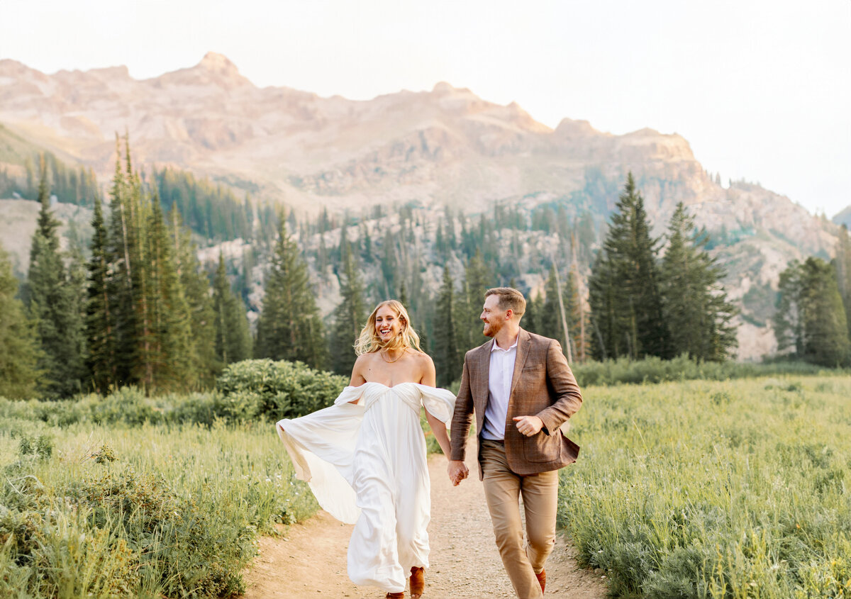 Caitlin and Matt Arnwine Styled Elopement Photos in SLC Utah by Maddie Moore Photo
