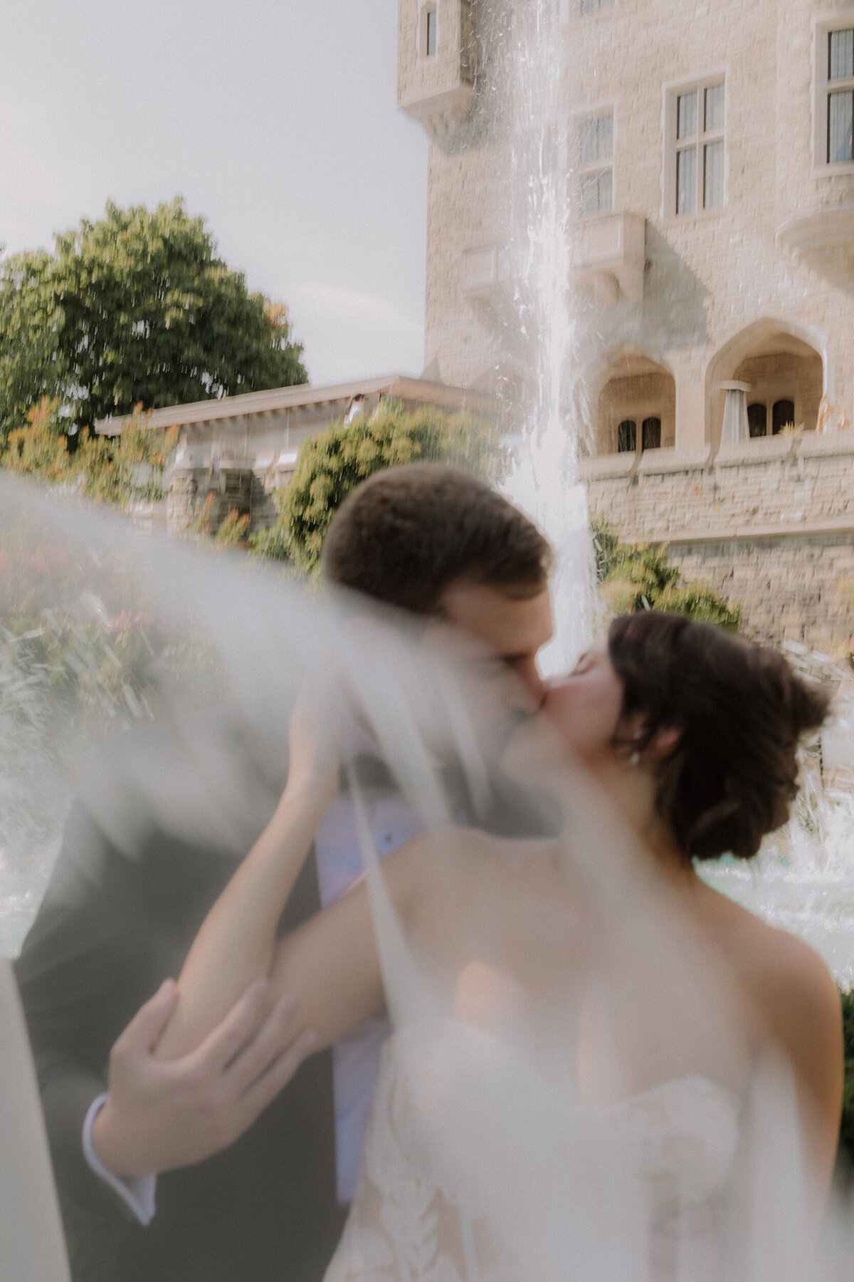 casa-loma-wedding-toronto-10