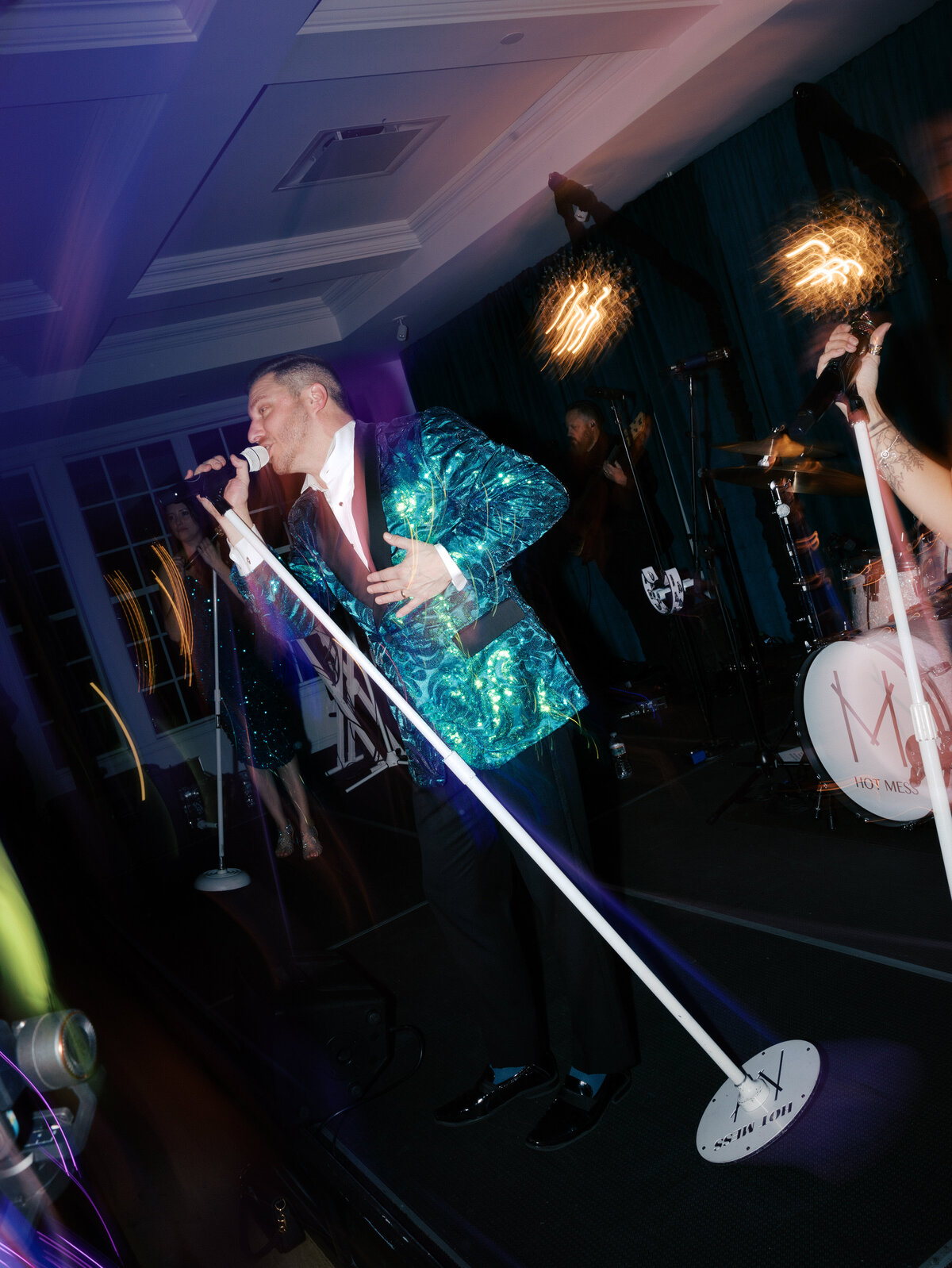 hot-mess-boston-wedding-reception-newport-rhode-island