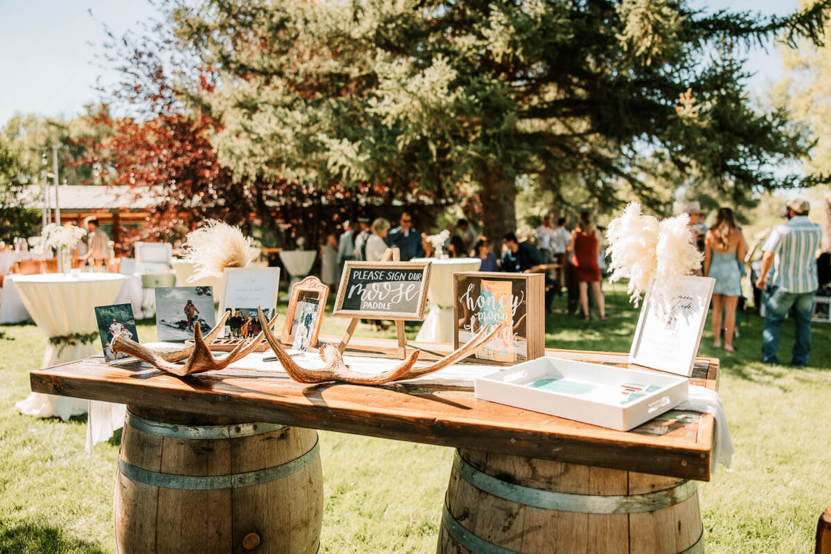 wyoming-wedding-venue-elk-hollow-lodge-saratoga-anderson_7