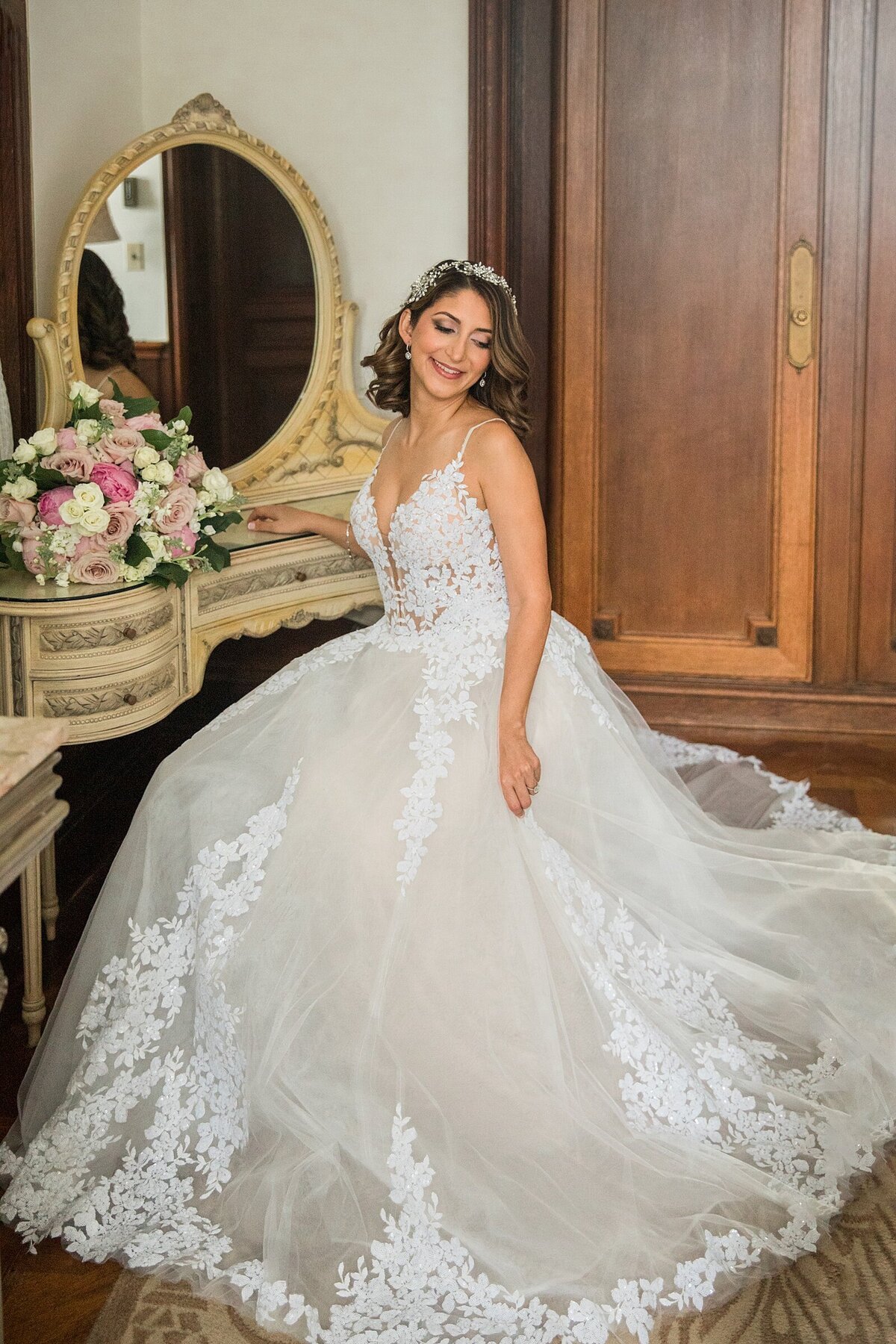 New Jersey Wedding + The Castle at Skylands Manor +  Jewish Wedding + Summer +  Jewish Couples + Jewish Bride + Yael Pachino Photography LLC + Val and Matt_1067