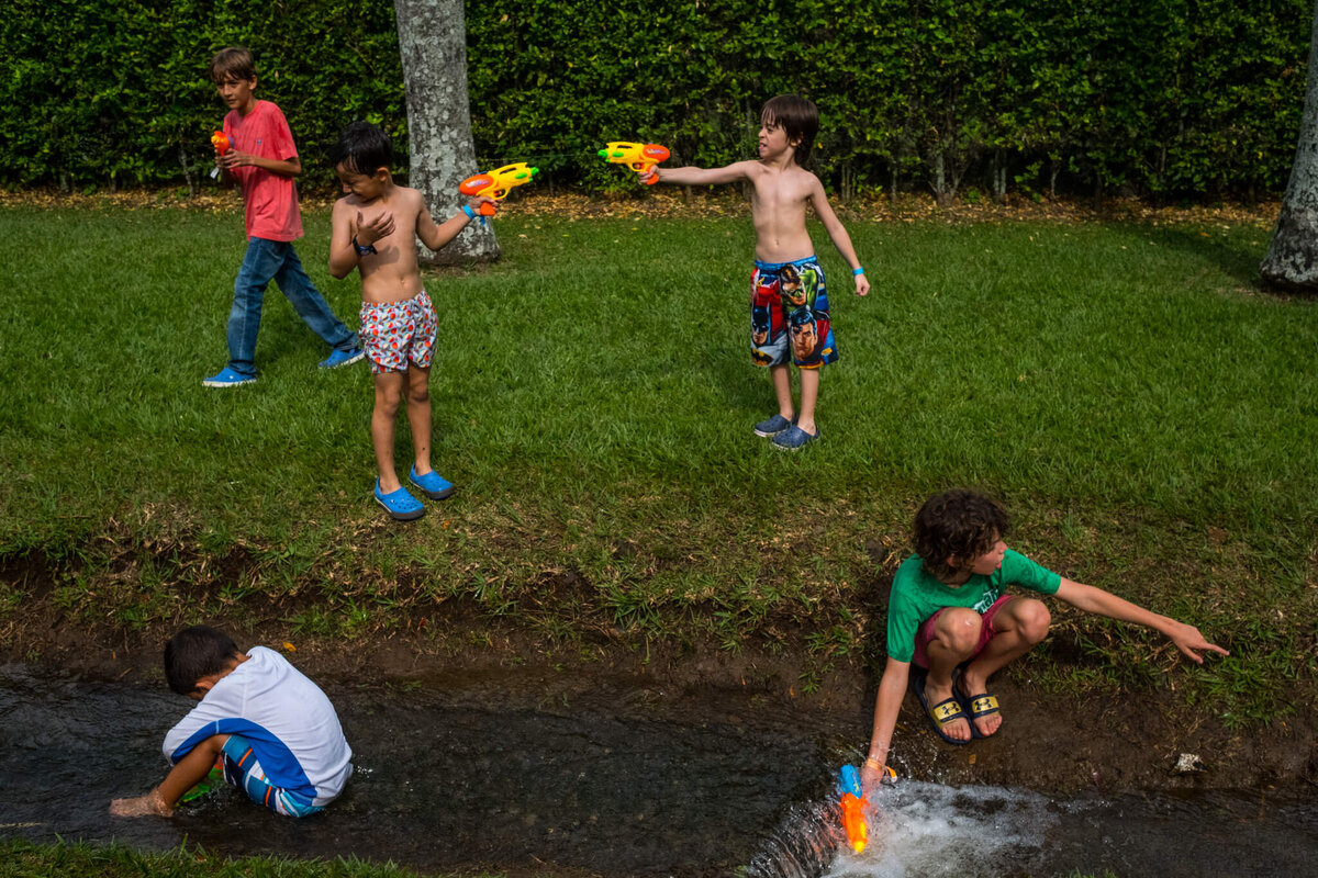 world's-best-family-photographer-kirsten-lewis-colombia016