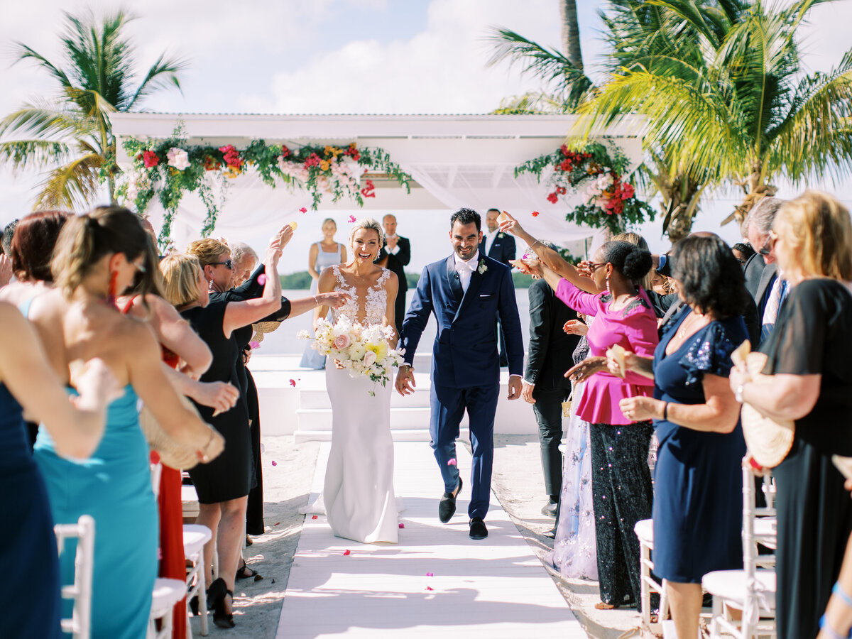 *41-41-KrisRob0520-kg_events_and_design_martha_s_vineyard_massachusetts_mv_luxury_wedding_weddings_planning_event_destination_private_corporate_designer_planner_cheeca_lodge_and_spa_islamorada_florida_morada_bay_fl