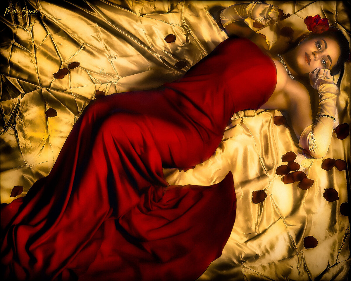 AUTUMN RENAKERLYING ON SATIN sRGB