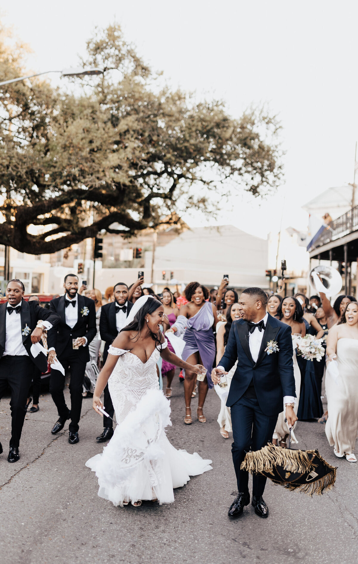 traditional-wedding-dance-the-street-of-new-orleans