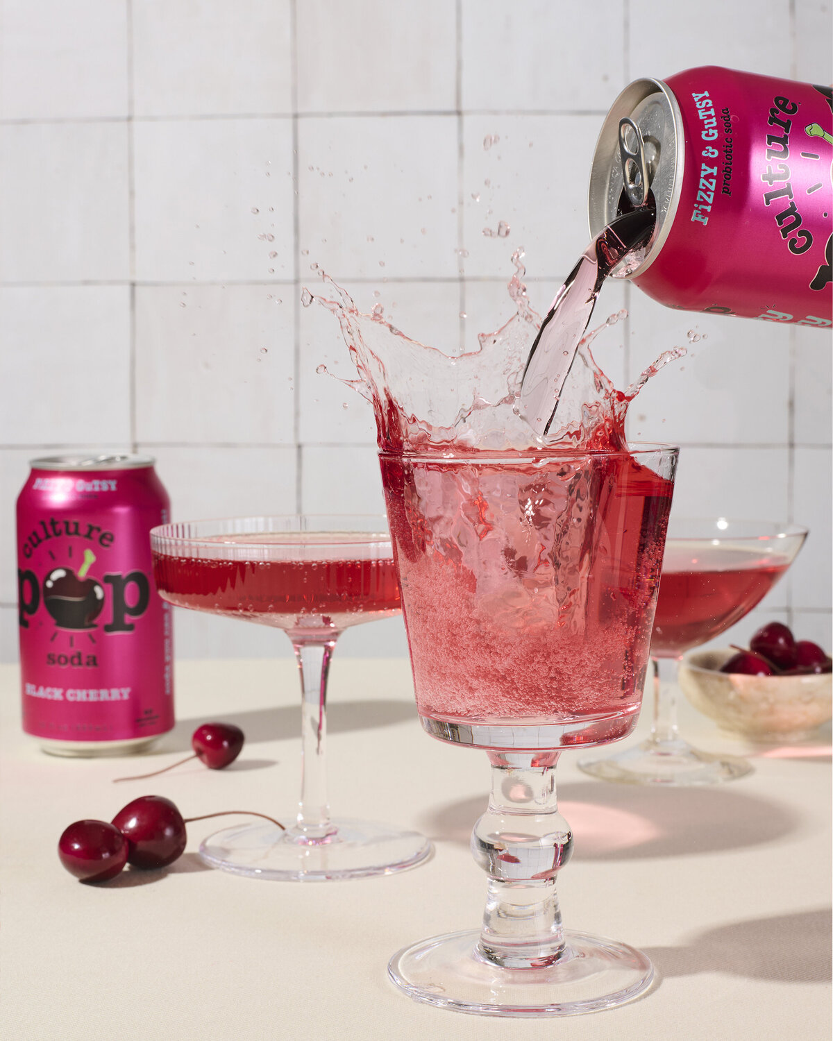 los-angeles-food-beverage-cpg-photographer-lindsay-kreighbaum-photography-culture-pop-canned-drink-photoshoot-5