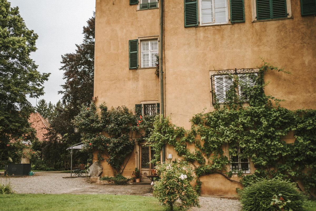 Fotograf-Hochzeit-Freiburg-Brautpaarbilder-Ideen-authentisch-heiraten-in-Freiburg-Hochzeitsfotografie-5