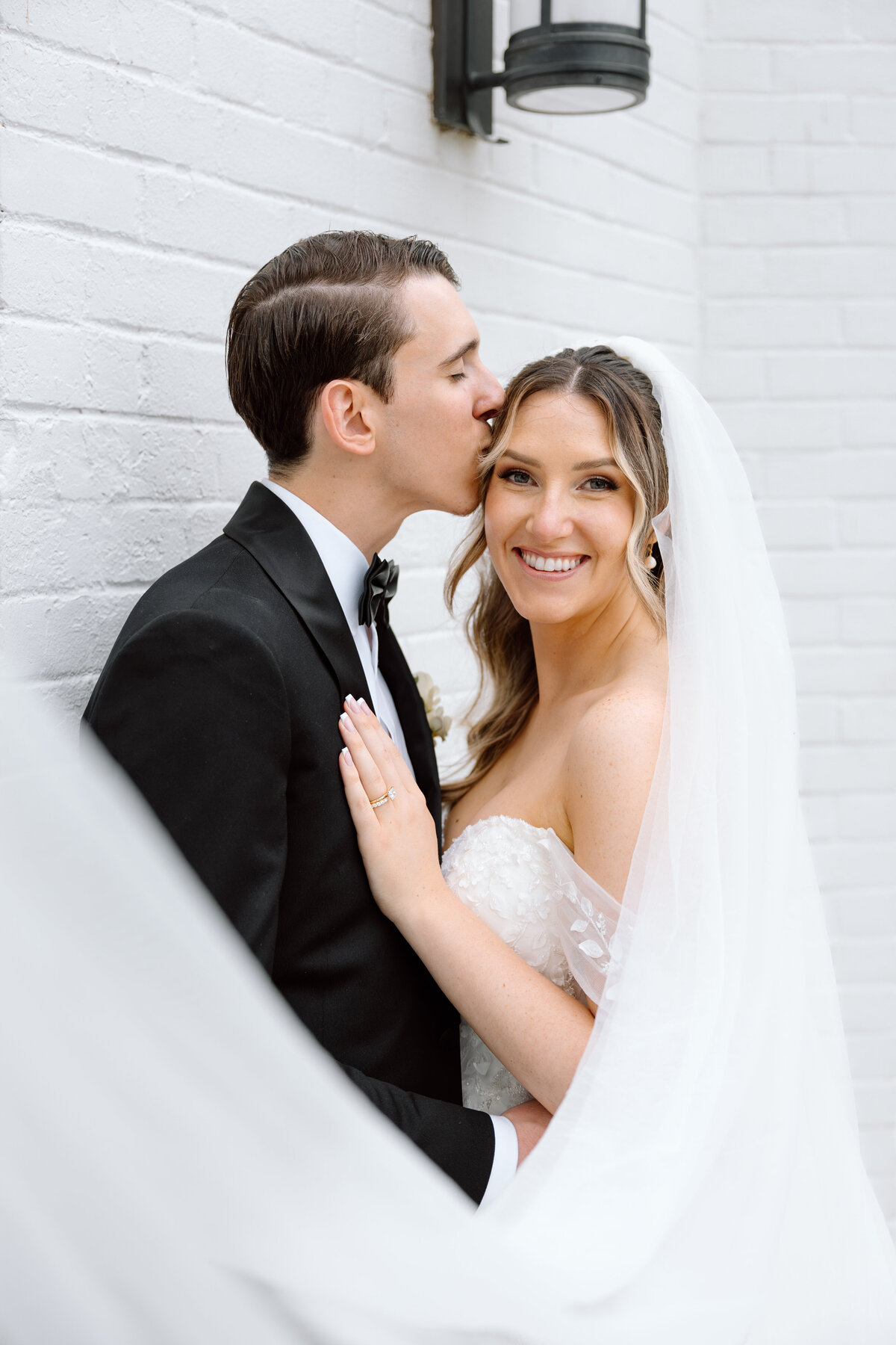 Nicole & Lucas Wedding Samples-211